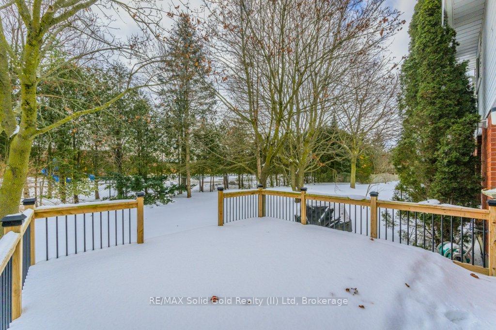 Photo 41 of 457 Brynhurst Boulevard, Waterloo — HOMEH