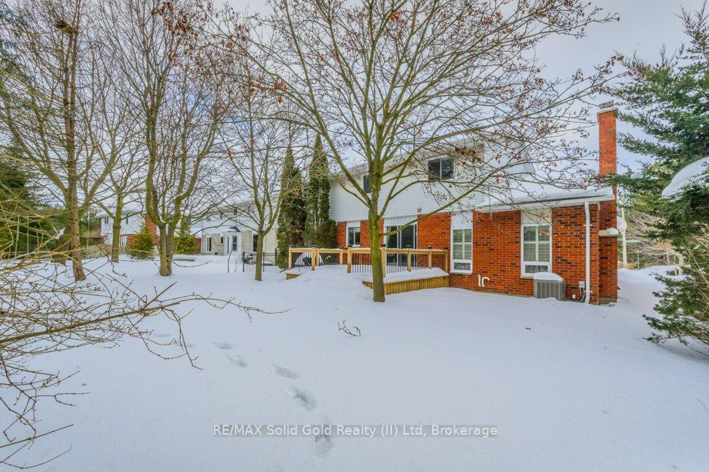 Photo 46 of 457 Brynhurst Boulevard, Waterloo — HOMEH