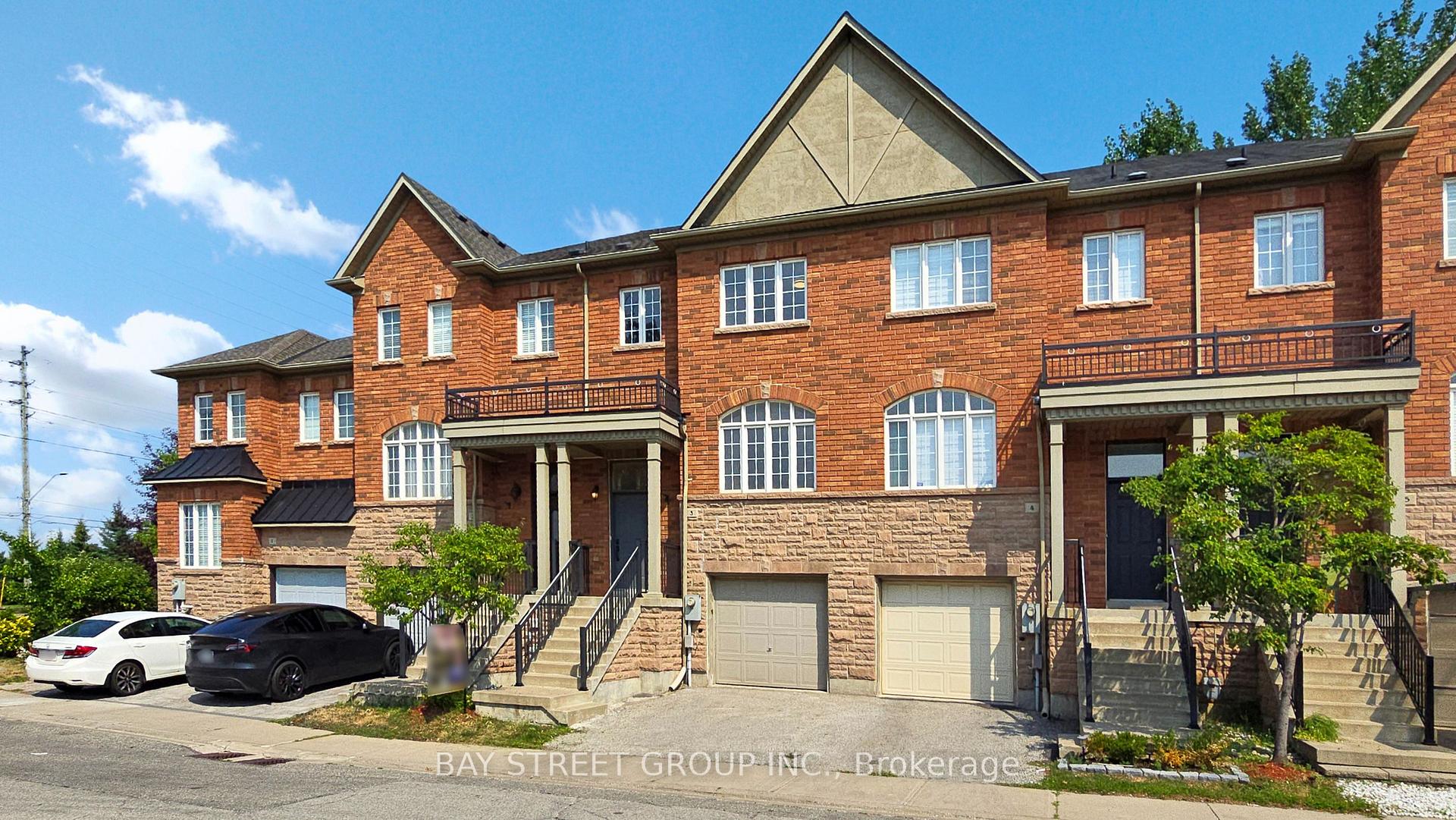 Photo 1 of Unit 3, 700 Summeridge Drive, Vaughan, Patterson — HOMEH