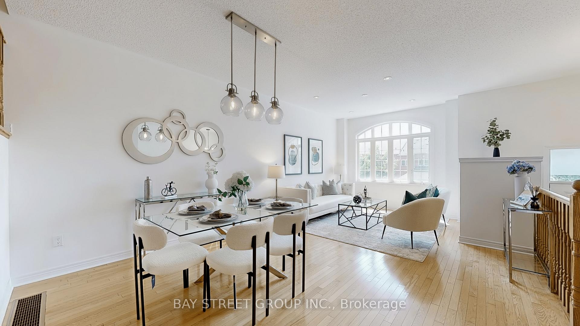 Photo 6 of Unit 3, 700 Summeridge Drive, Vaughan, Patterson — HOMEH