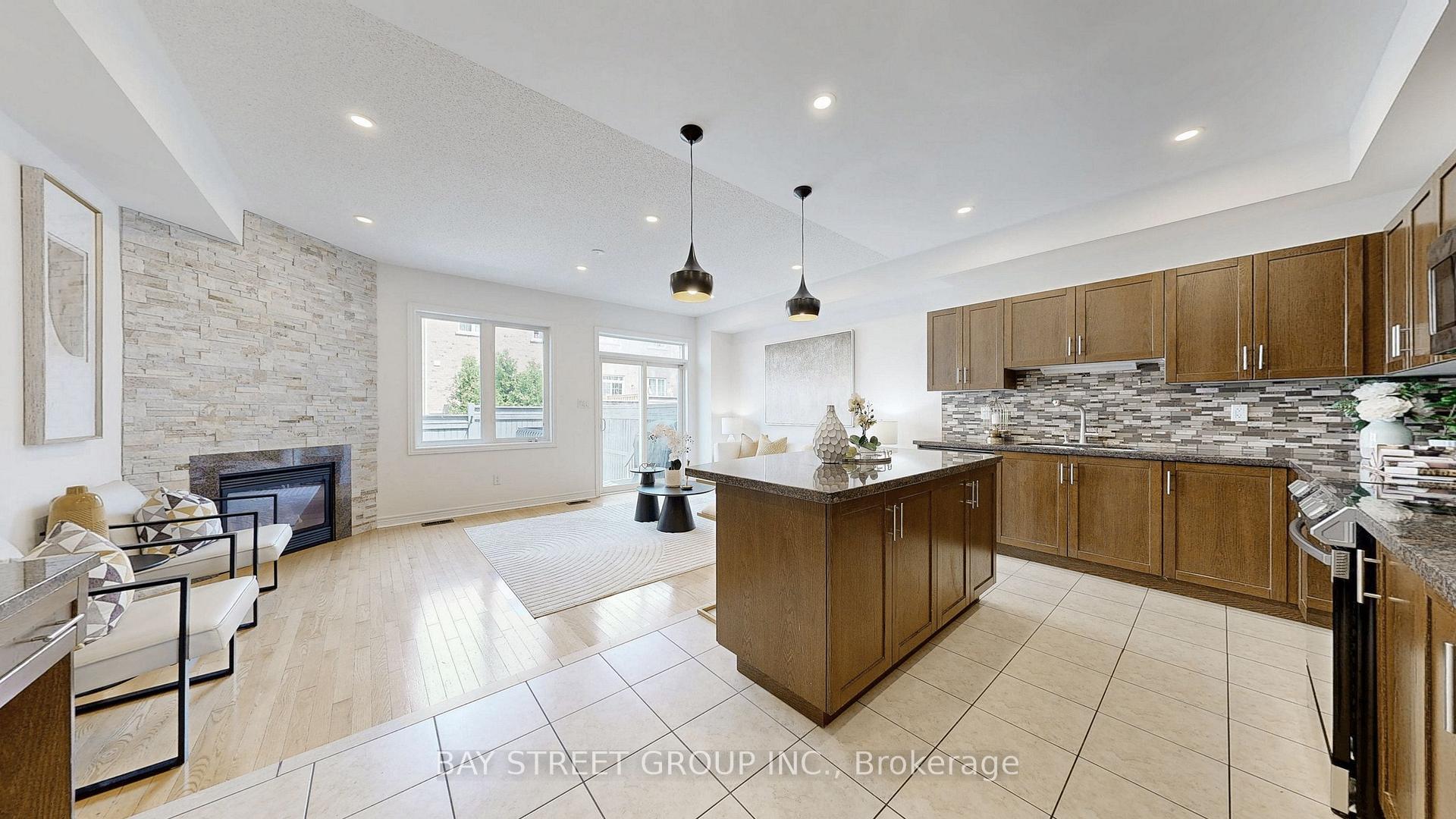 Photo 14 of Unit 3, 700 Summeridge Drive, Vaughan, Patterson — HOMEH