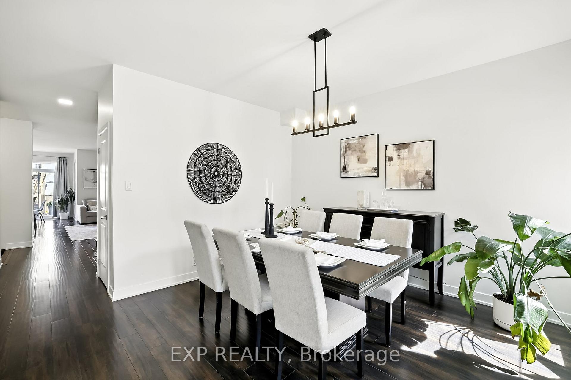 Photo 6 of 128 Vanier Street, Whitby, Pringle Creek — HOMEH