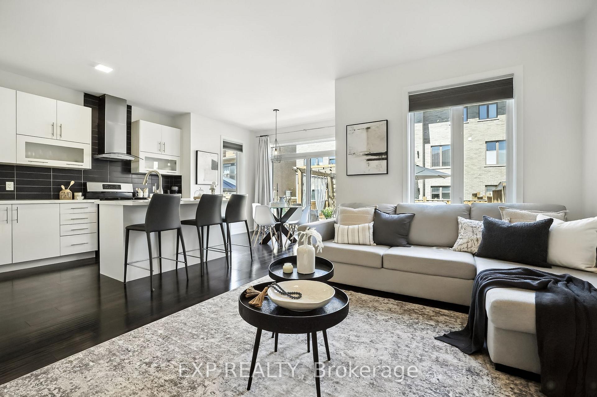 Photo 12 of 128 Vanier Street, Whitby, Pringle Creek — HOMEH