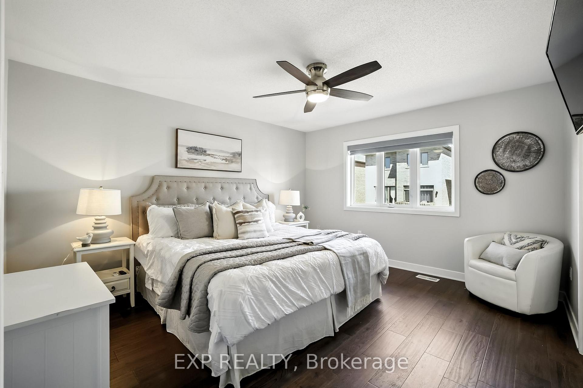 Photo 22 of 128 Vanier Street, Whitby, Pringle Creek — HOMEH