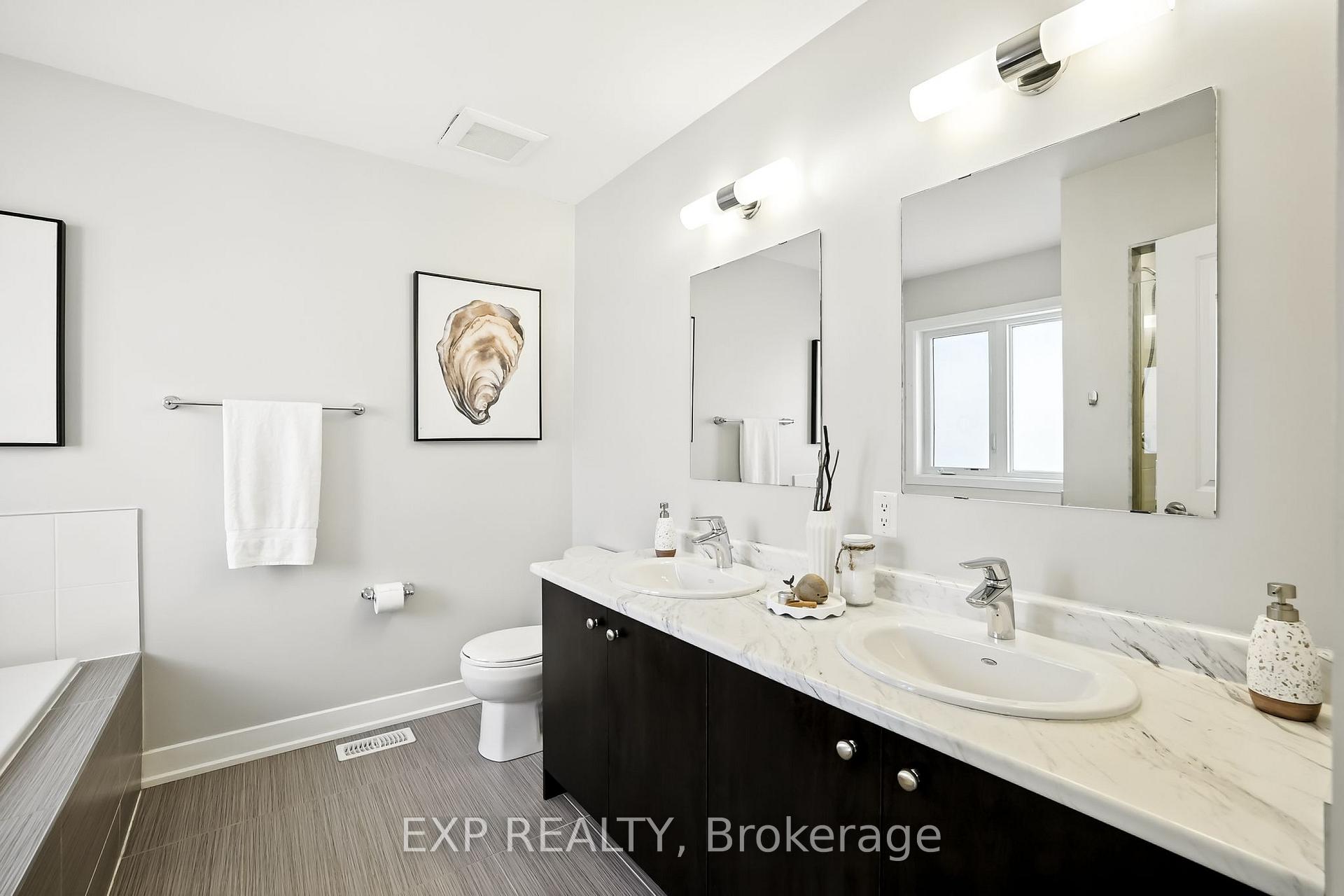 Photo 24 of 128 Vanier Street, Whitby, Pringle Creek — HOMEH