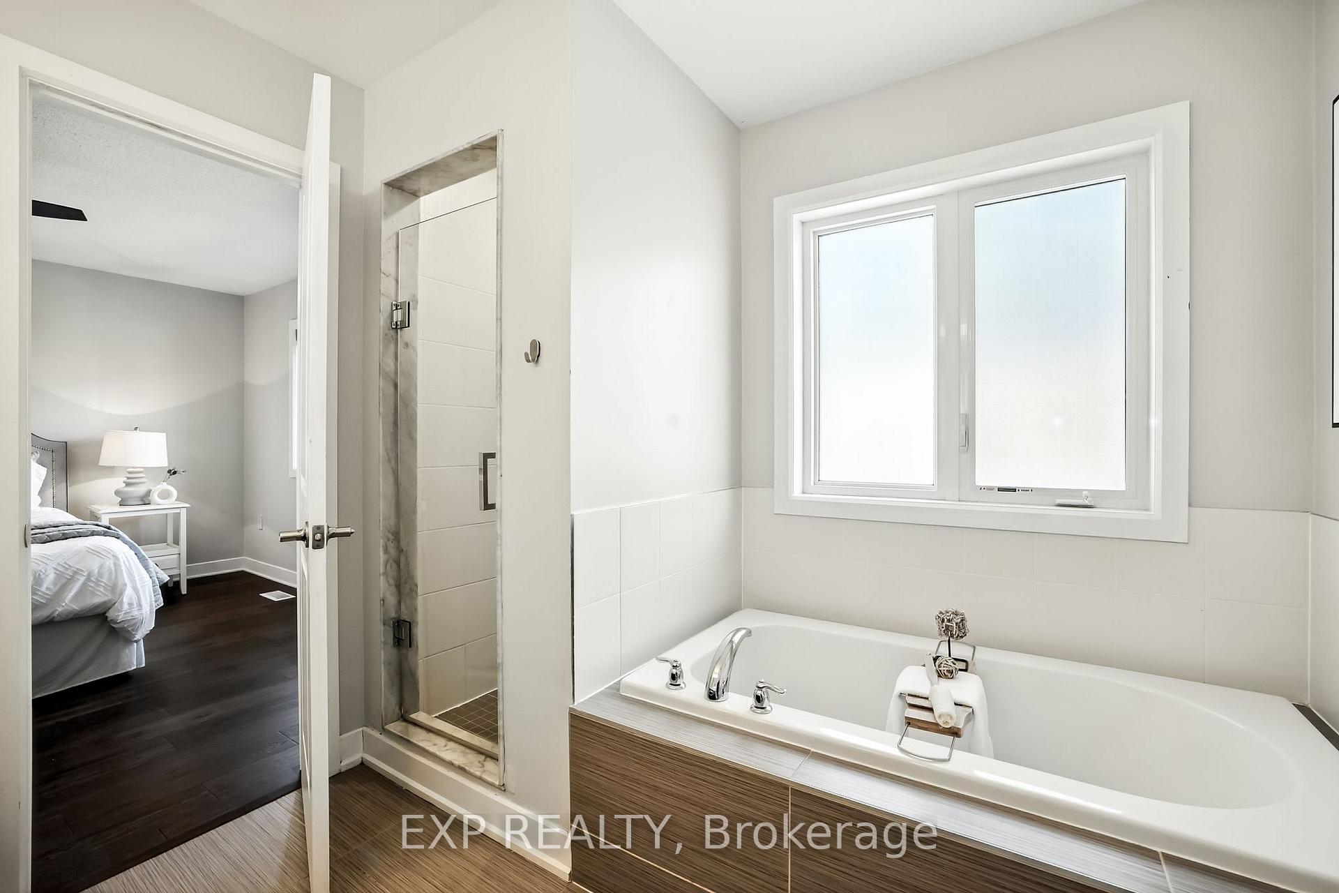 Photo 25 of 128 Vanier Street, Whitby, Pringle Creek — HOMEH