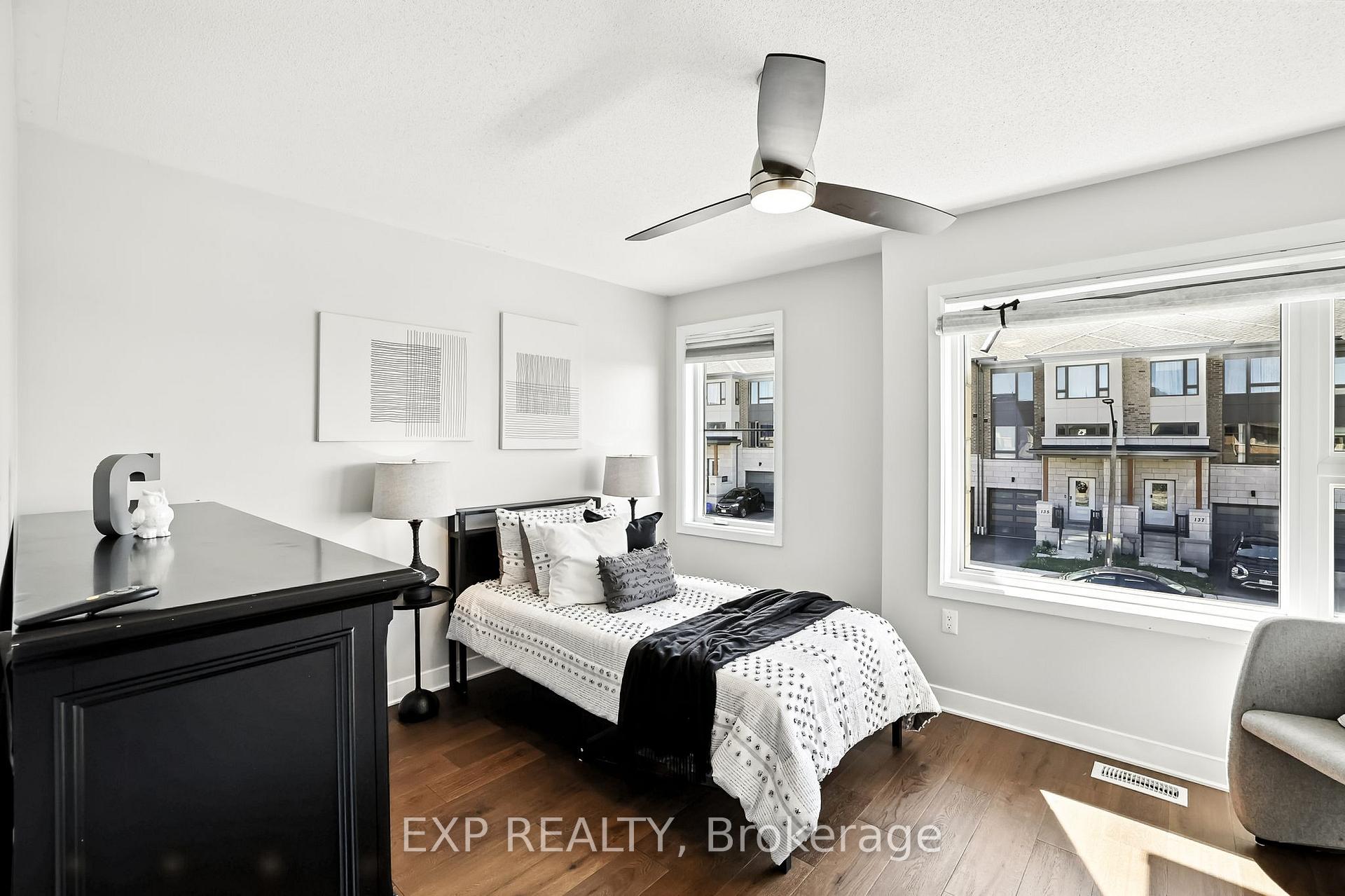 Photo 28 of 128 Vanier Street, Whitby, Pringle Creek — HOMEH