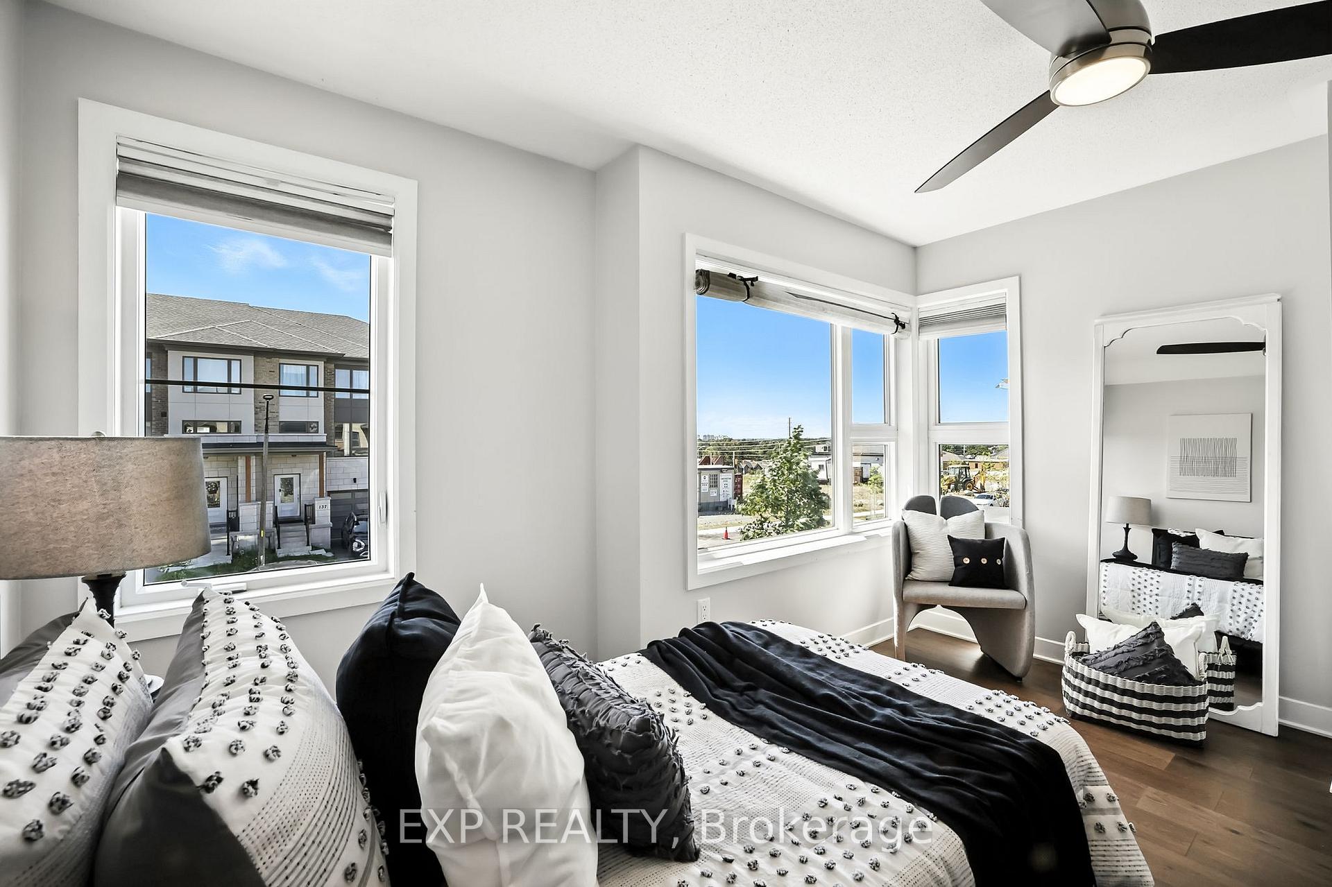 Photo 29 of 128 Vanier Street, Whitby, Pringle Creek — HOMEH