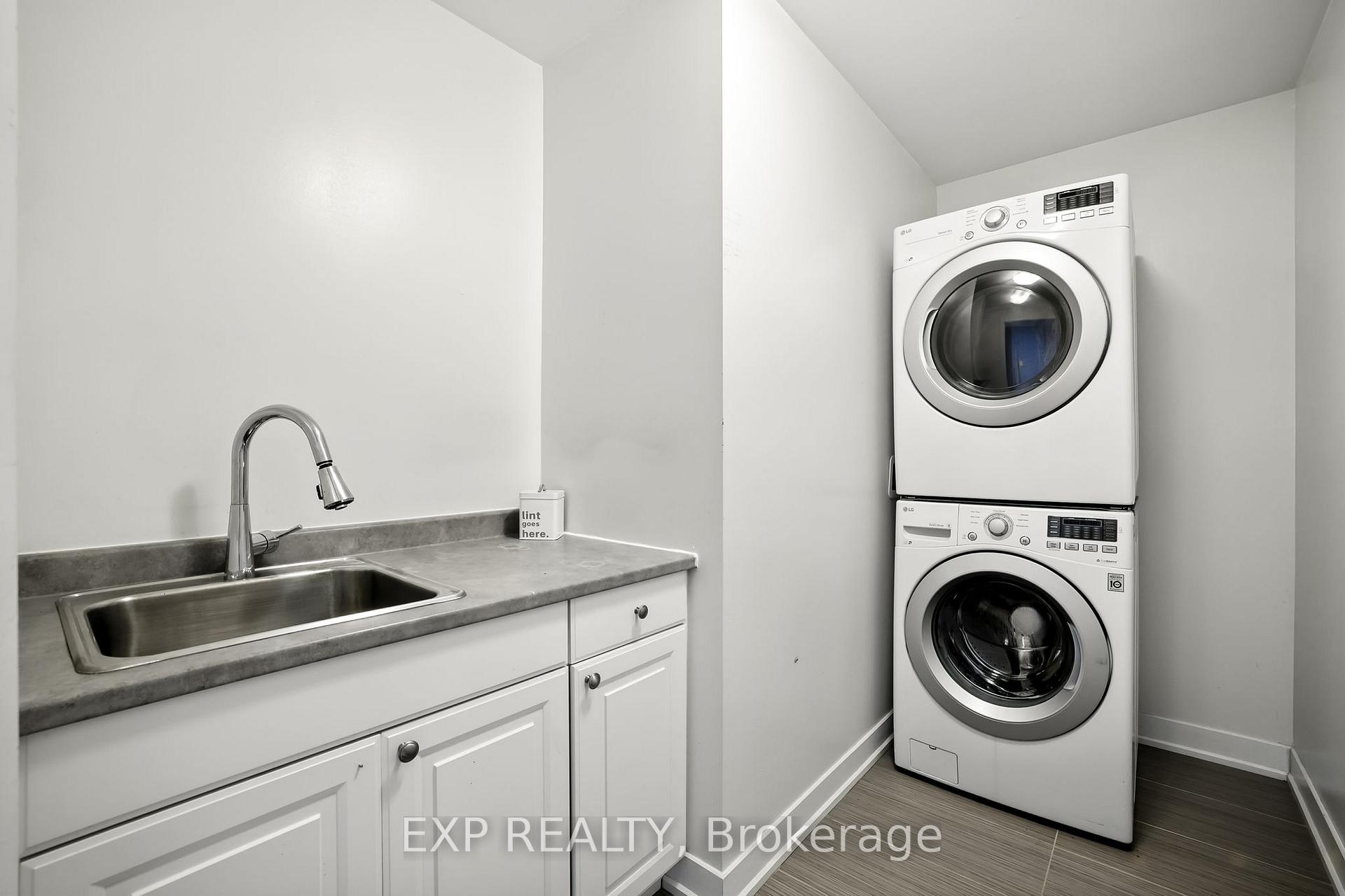 Photo 32 of 128 Vanier Street, Whitby, Pringle Creek — HOMEH