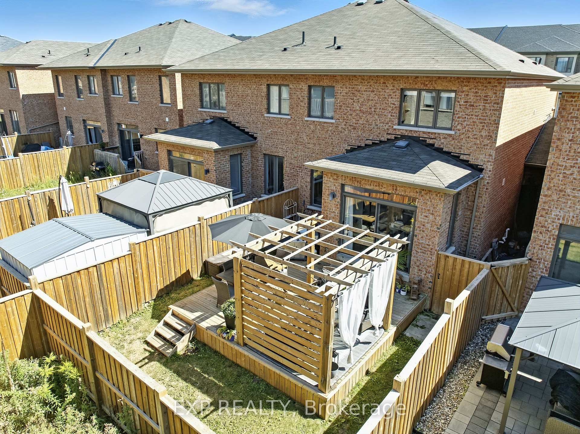 Photo 48 of 128 Vanier Street, Whitby, Pringle Creek — HOMEH