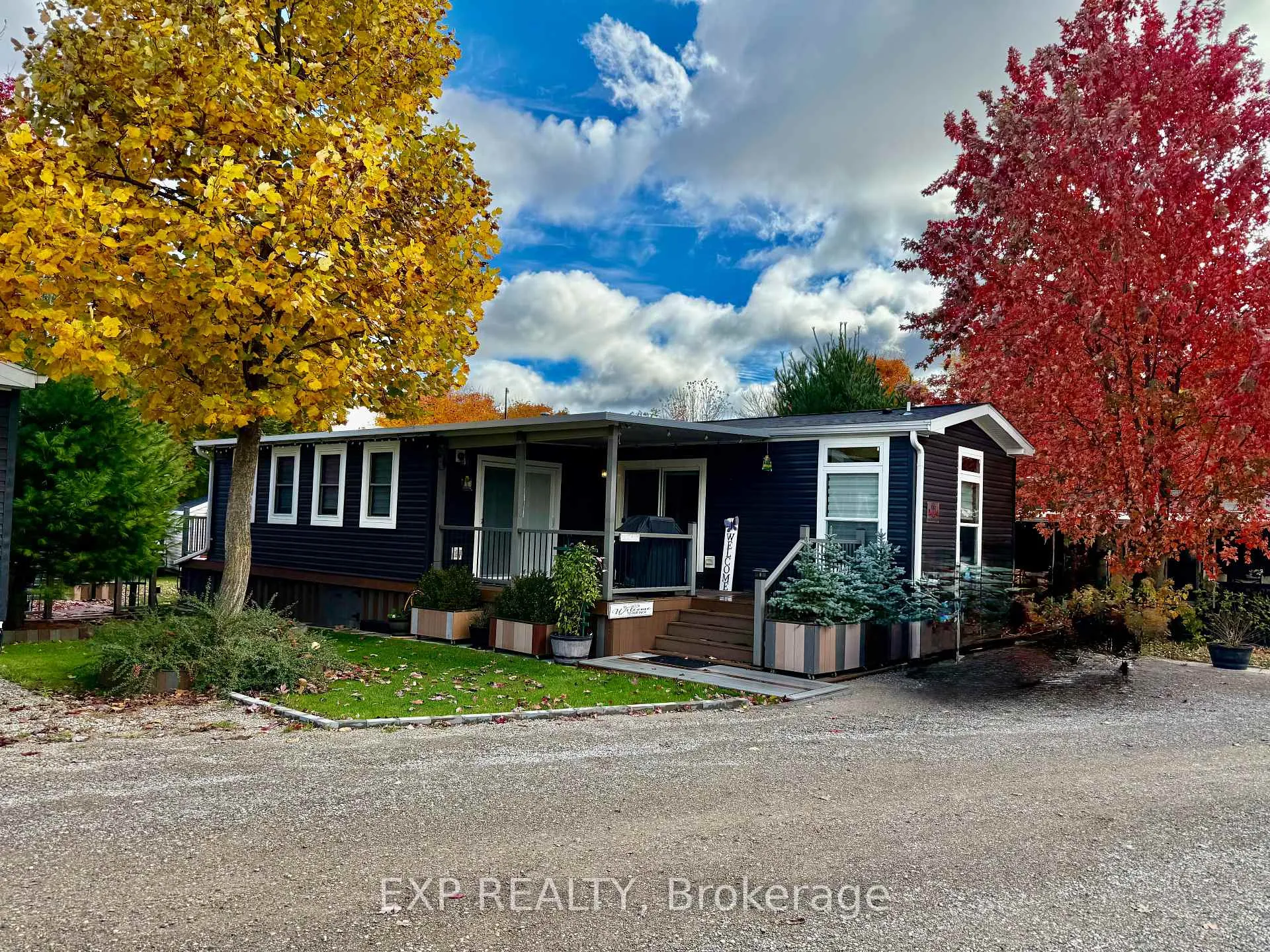 Front of Unit 616, 923590 Rd 92 RR#3