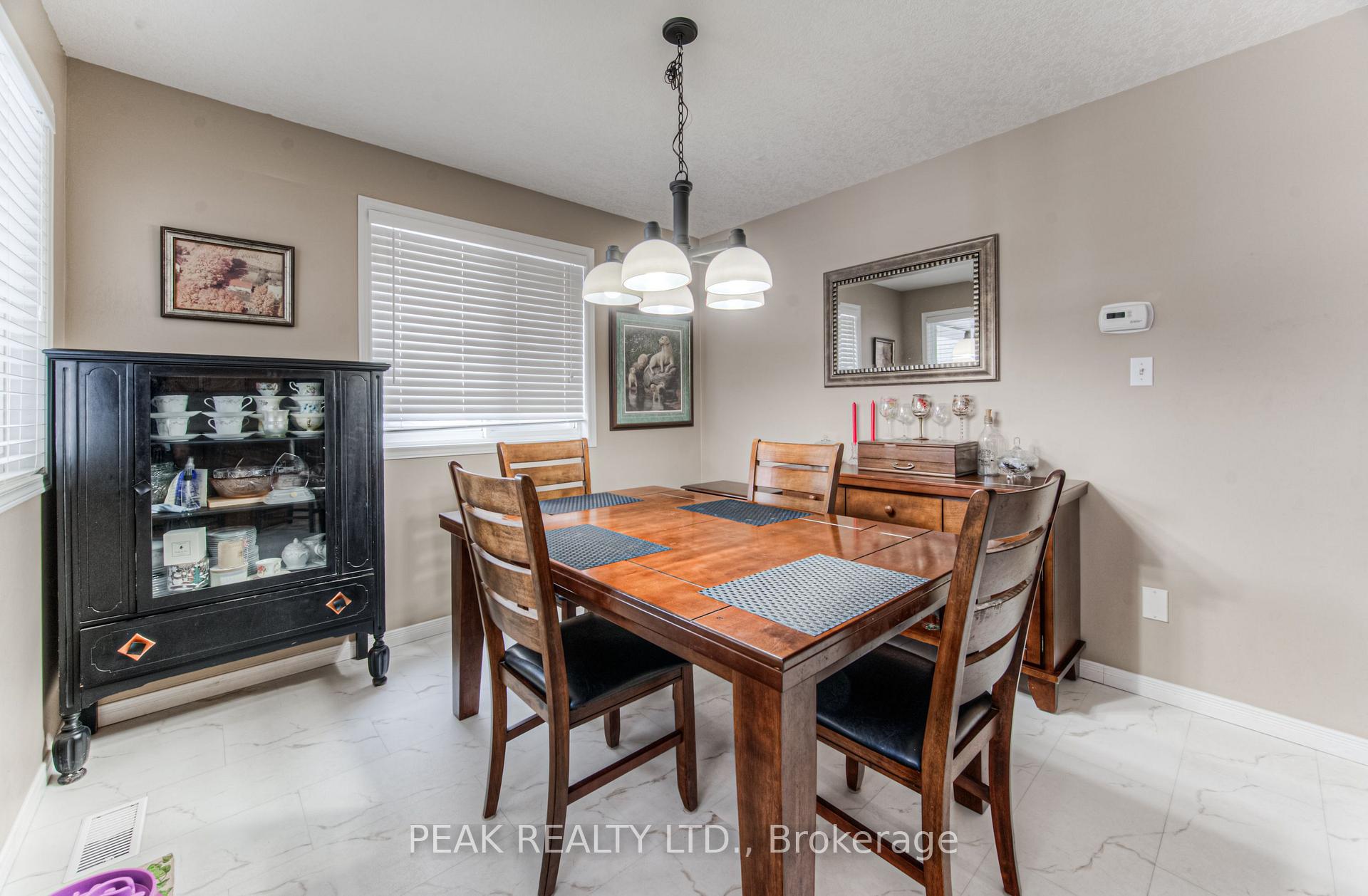 Photo 17 of 439 Havendale Crescent, Waterloo — HOMEH