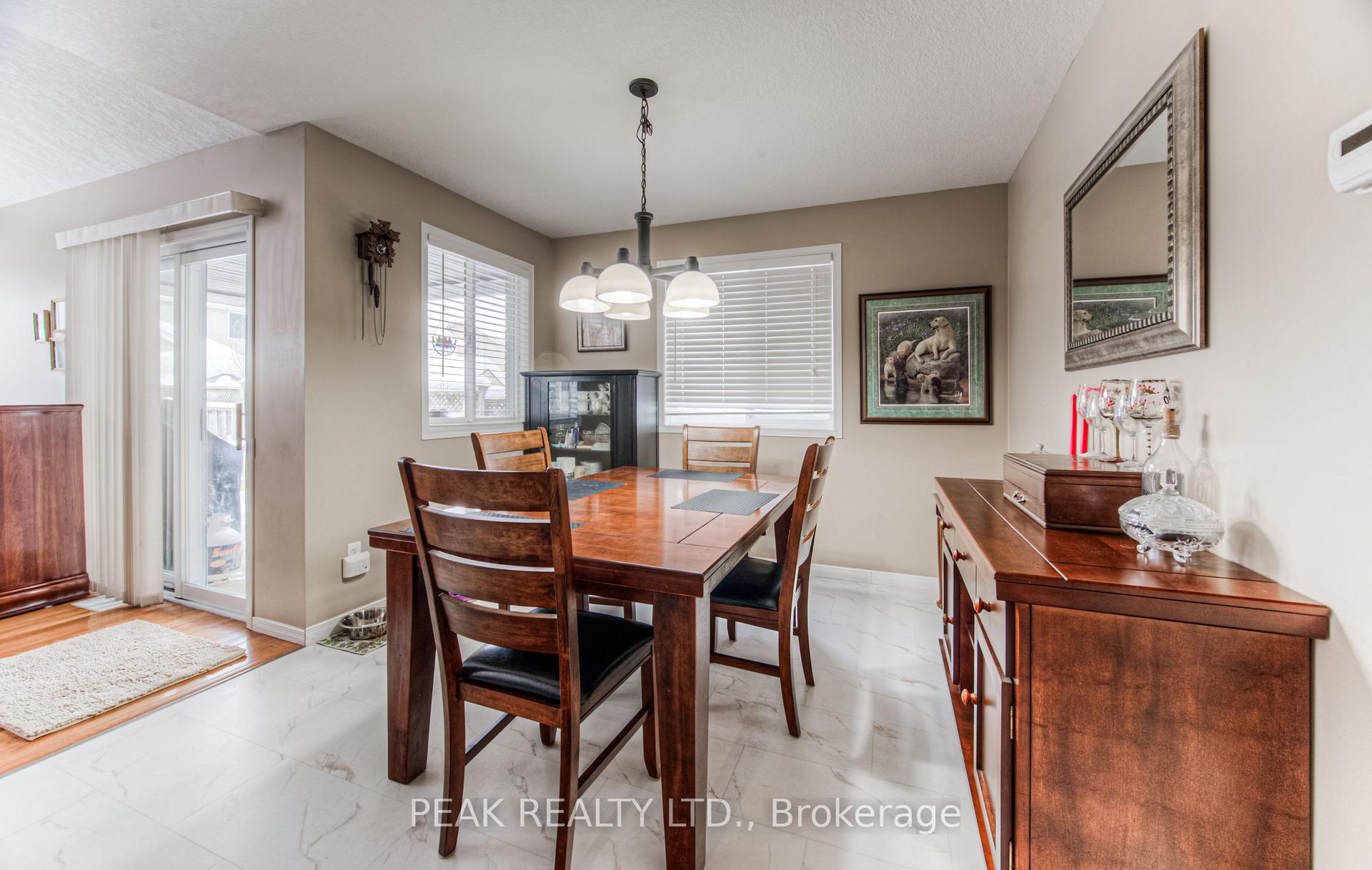 Photo 19 of 439 Havendale Crescent, Waterloo — HOMEH