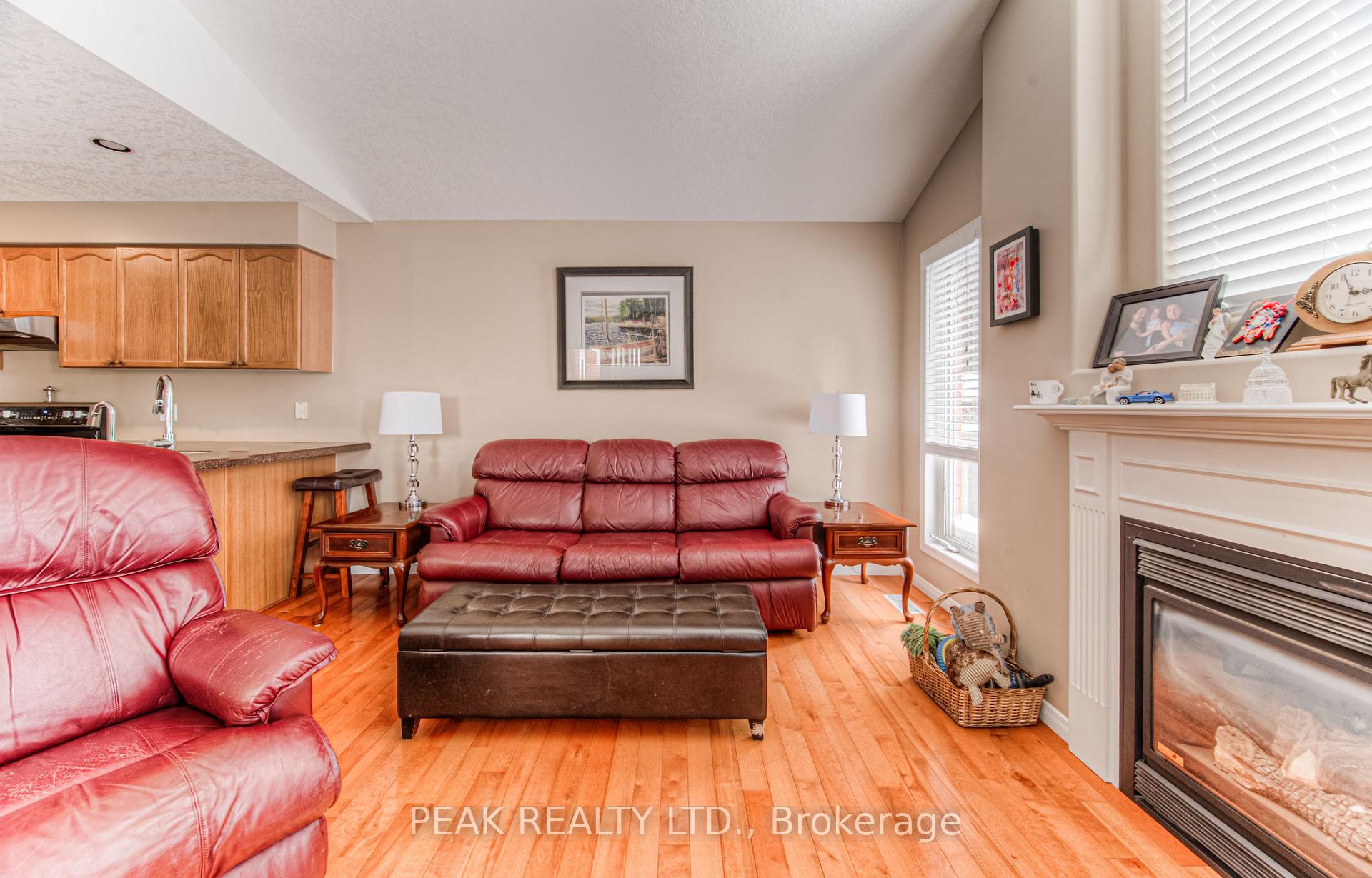 Photo 21 of 439 Havendale Crescent, Waterloo — HOMEH