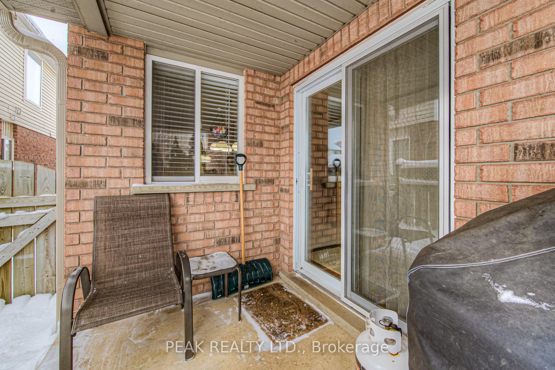Photo 23 of 439 Havendale Crescent, Waterloo — HOMEH