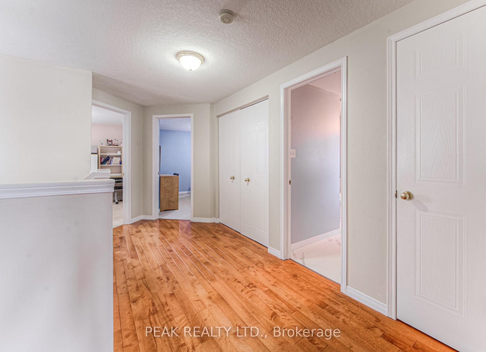 Photo 24 of 439 Havendale Crescent, Waterloo — HOMEH