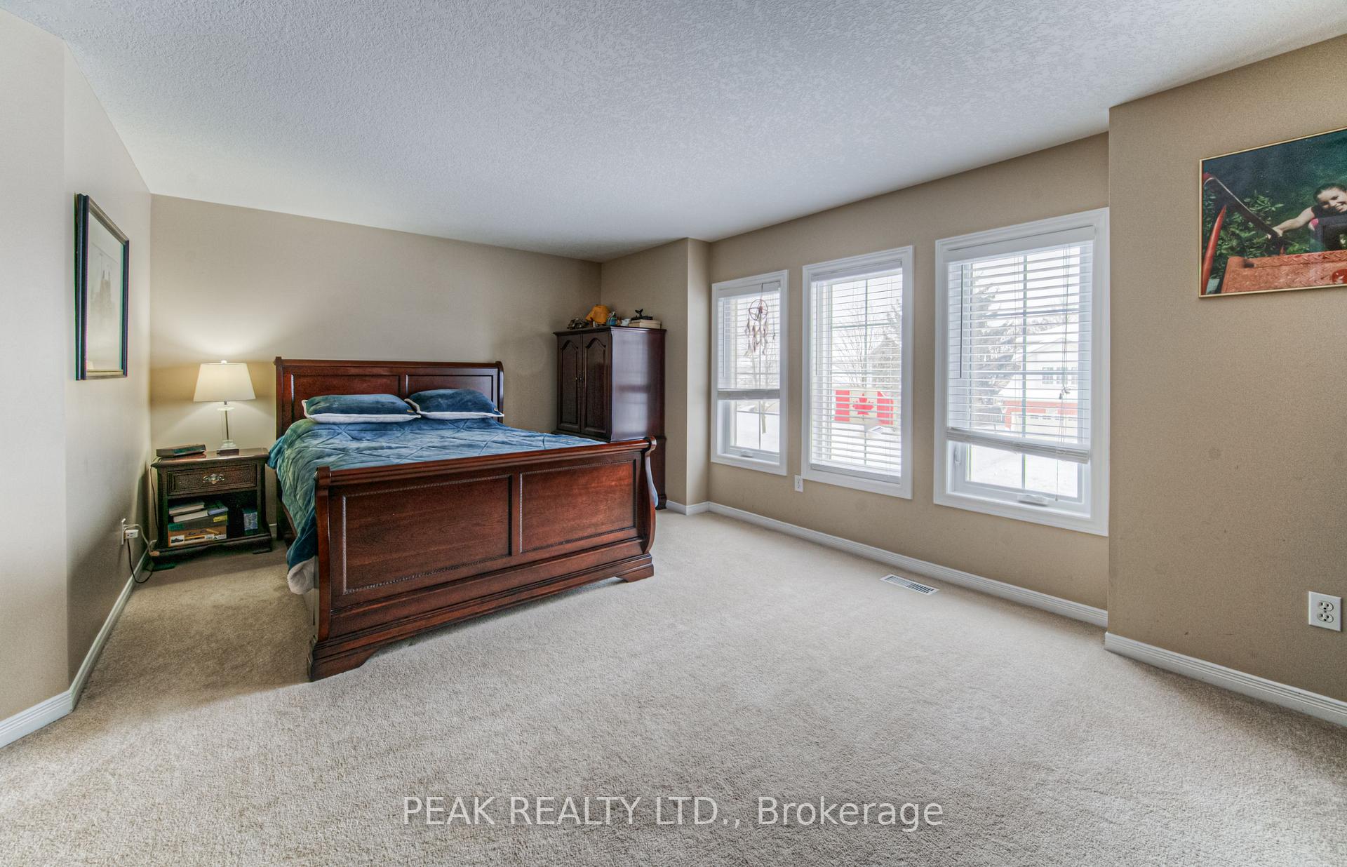 Photo 26 of 439 Havendale Crescent, Waterloo — HOMEH