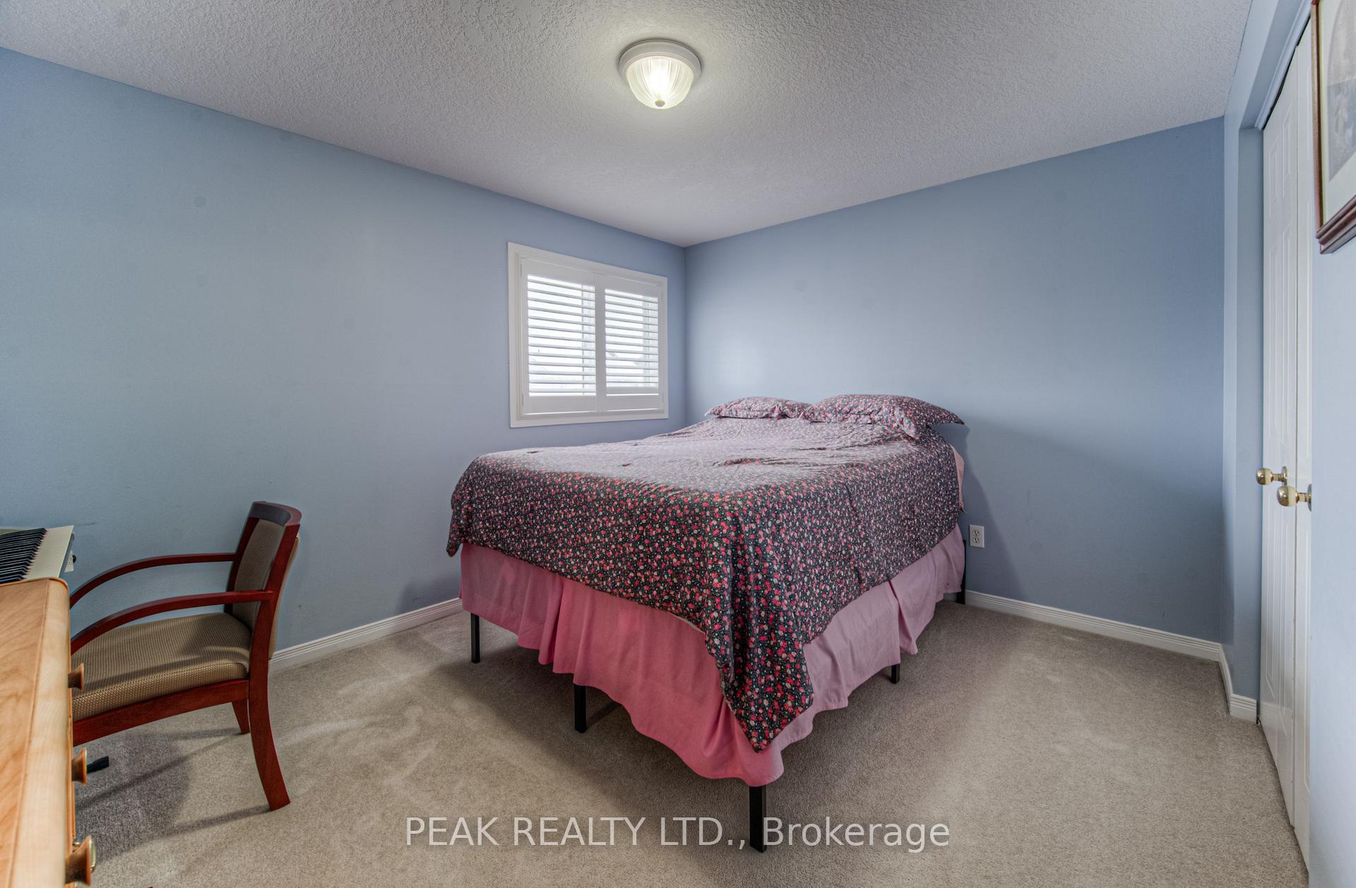 Photo 33 of 439 Havendale Crescent, Waterloo — HOMEH