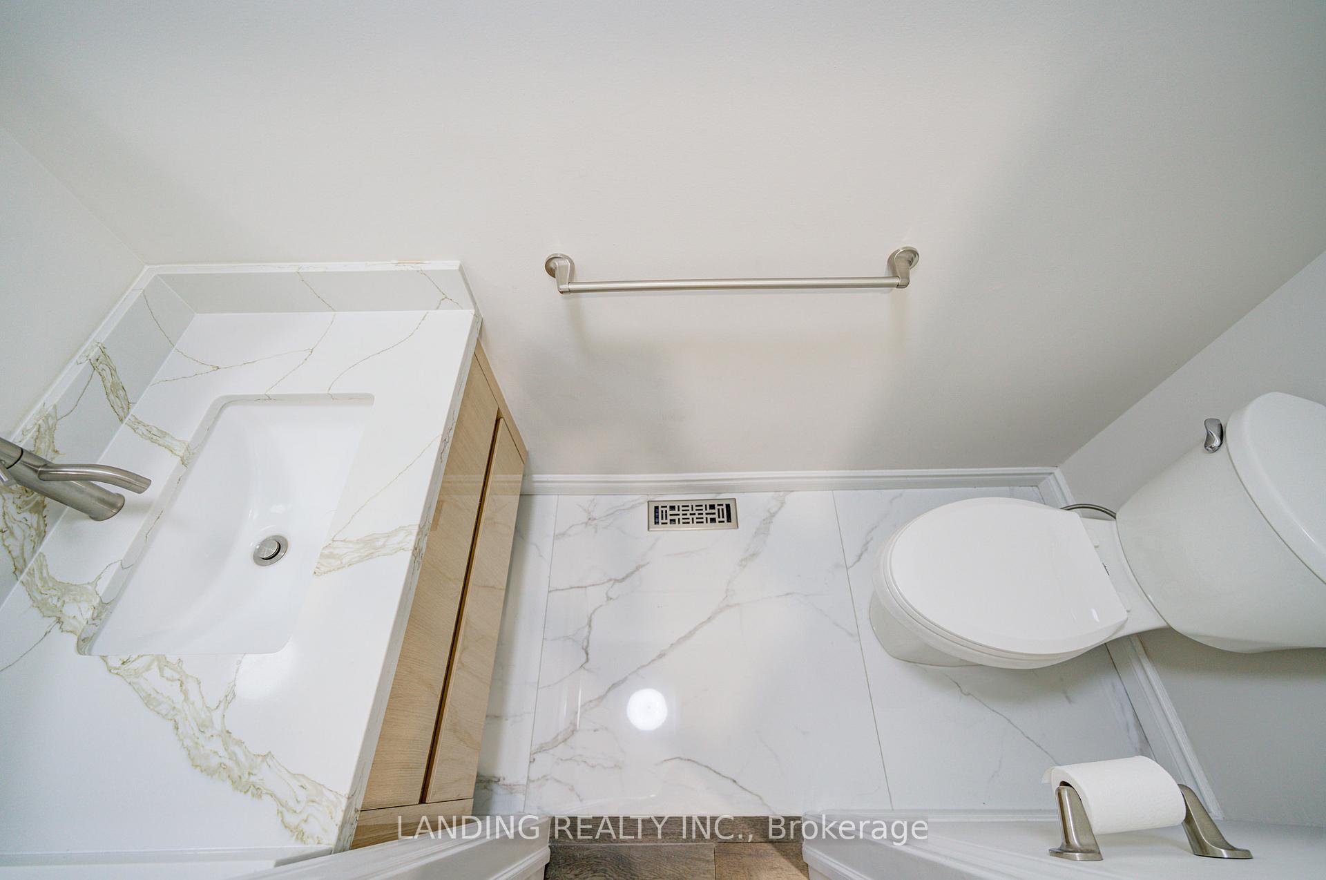 Photo 14 of 170 Terrosa Road, Markham, Middlefield — HOMEH
