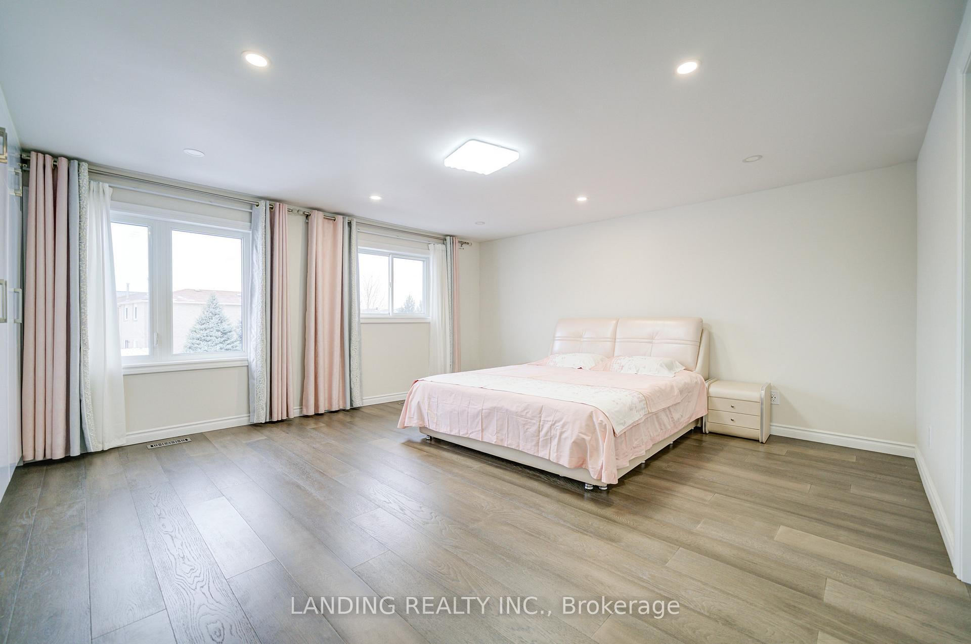 Photo 15 of 170 Terrosa Road, Markham, Middlefield — HOMEH
