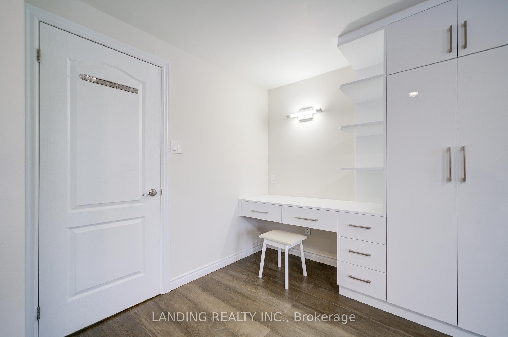 Photo 17 of 170 Terrosa Road, Markham, Middlefield — HOMEH