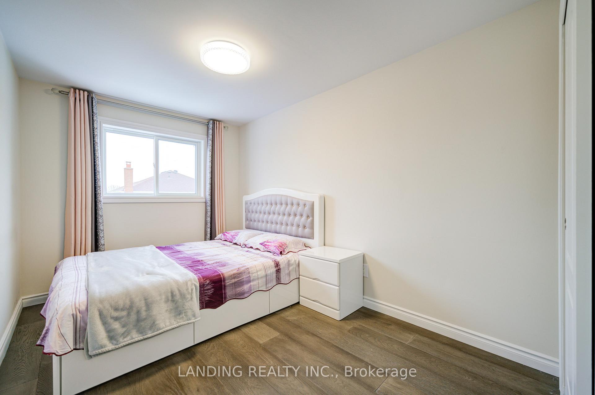 Photo 19 of 170 Terrosa Road, Markham, Middlefield — HOMEH