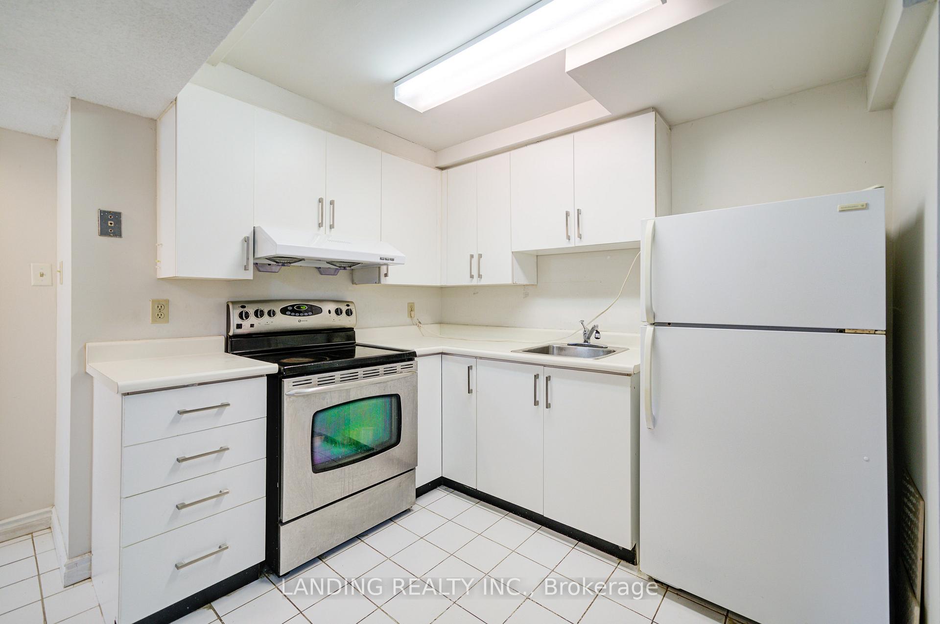 Photo 26 of 170 Terrosa Road, Markham, Middlefield — HOMEH