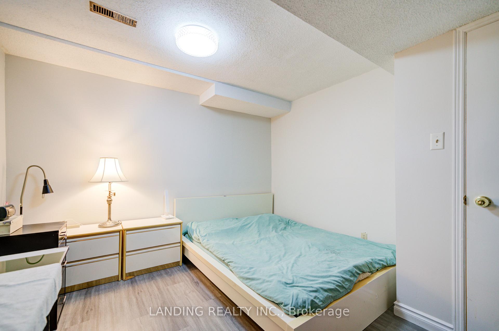 Photo 30 of 170 Terrosa Road, Markham, Middlefield — HOMEH
