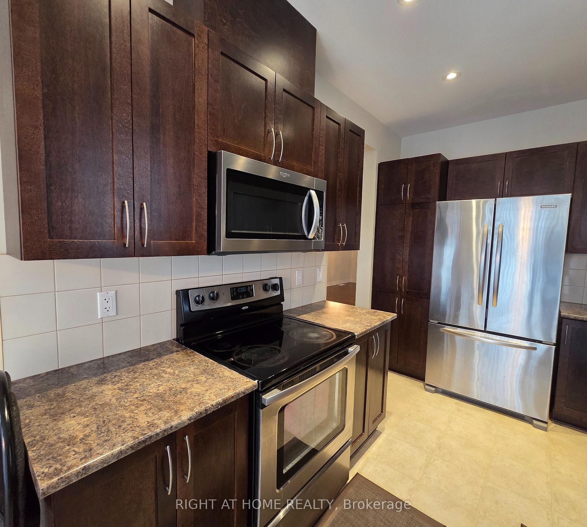 Photo 11 of 322 Kippen Place, Ottawa, Barrhaven - Heritage Park — HOMEH