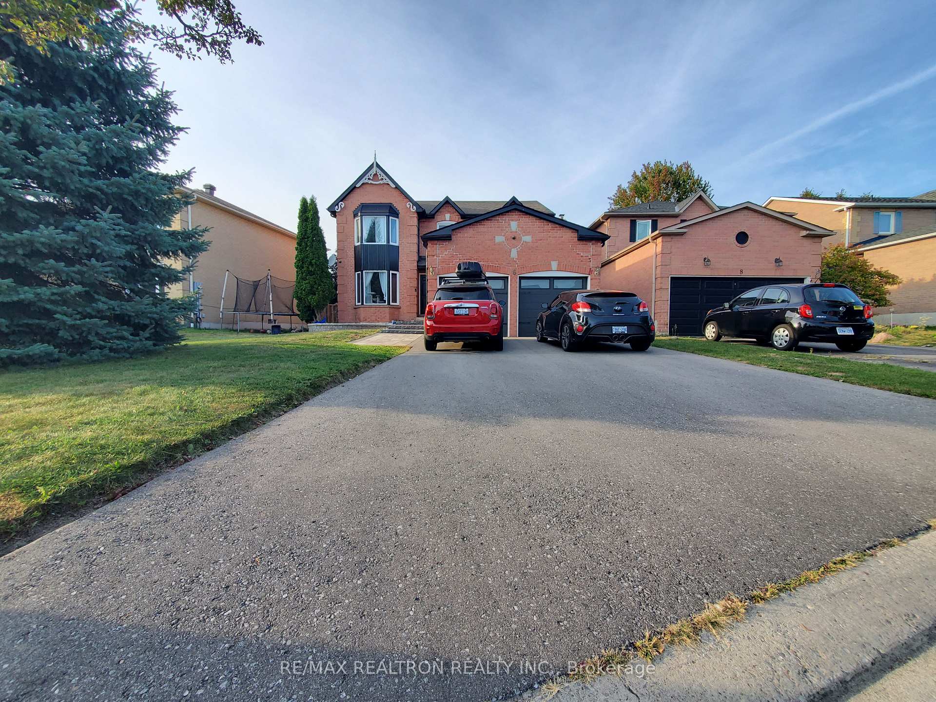 Photo 1 of Unit Basement, 6 Pinestone Court, Whitby, Pringle Creek — HOMEH