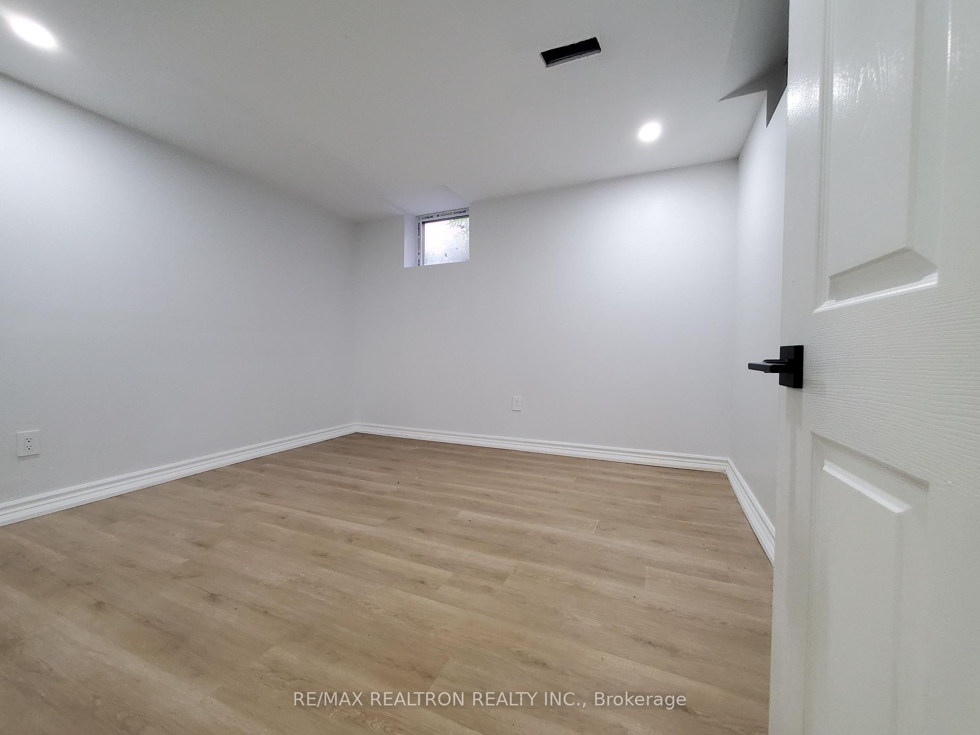 Photo 8 of Unit Basement, 6 Pinestone Court, Whitby, Pringle Creek — HOMEH