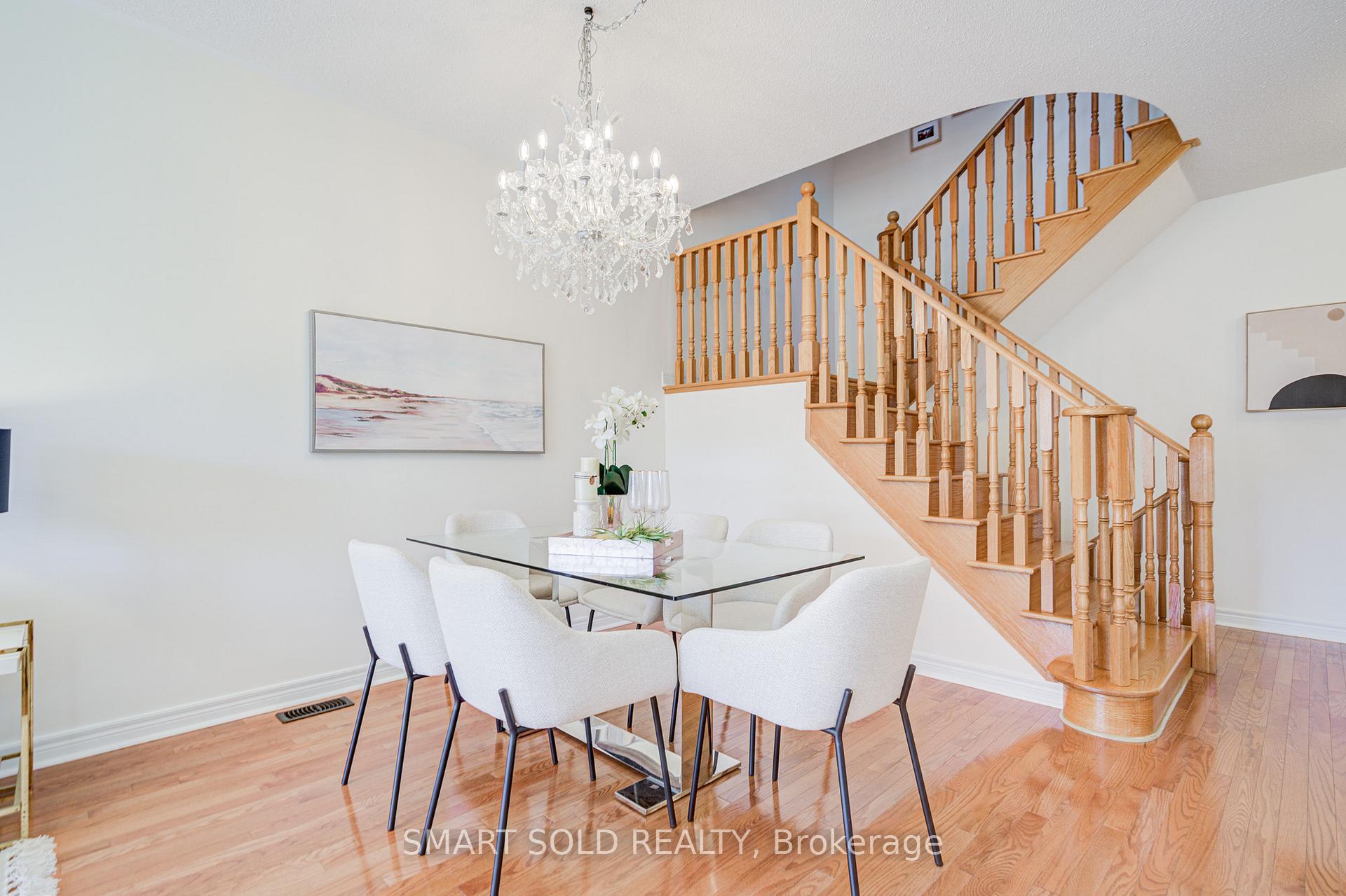 Photo 9 of Unit 7, 700 Summeridge Drive, Vaughan, Patterson — HOMEH