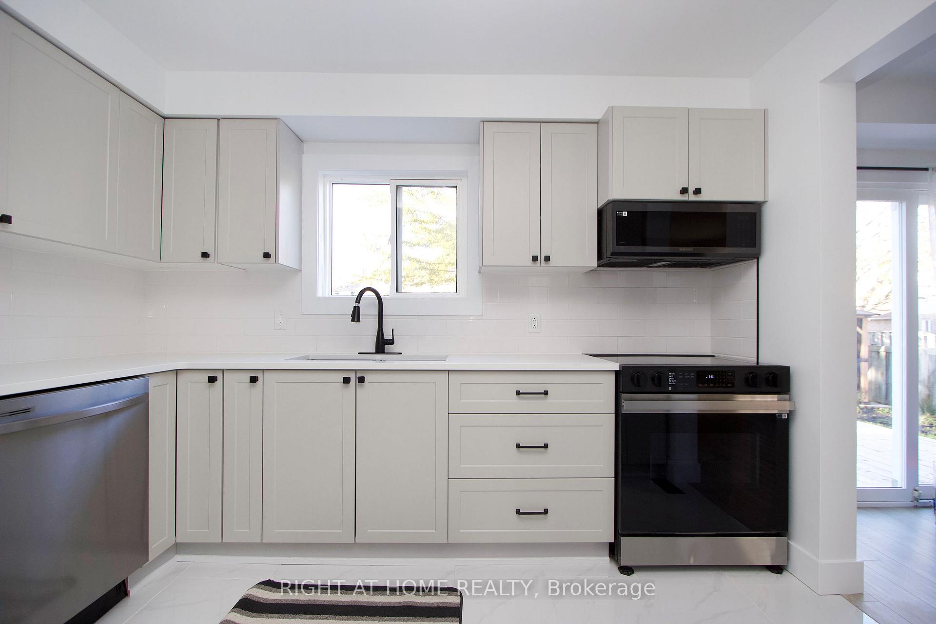 Photo 30 of 6 humphrey Drive, Ajax, South West — HOMEH
