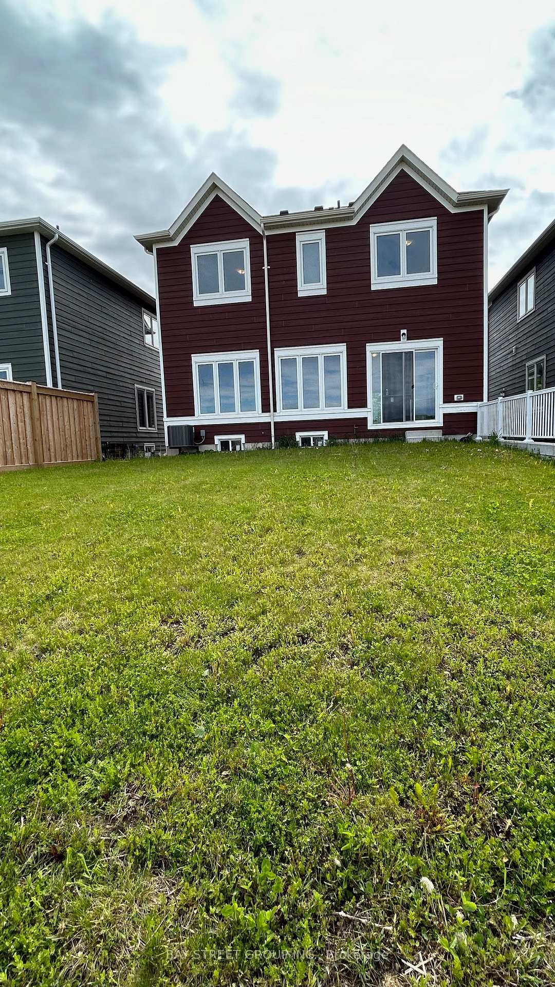 Photo 18 of 28 Sandhill Crane Drive, Wasaga Beach — HOMEH