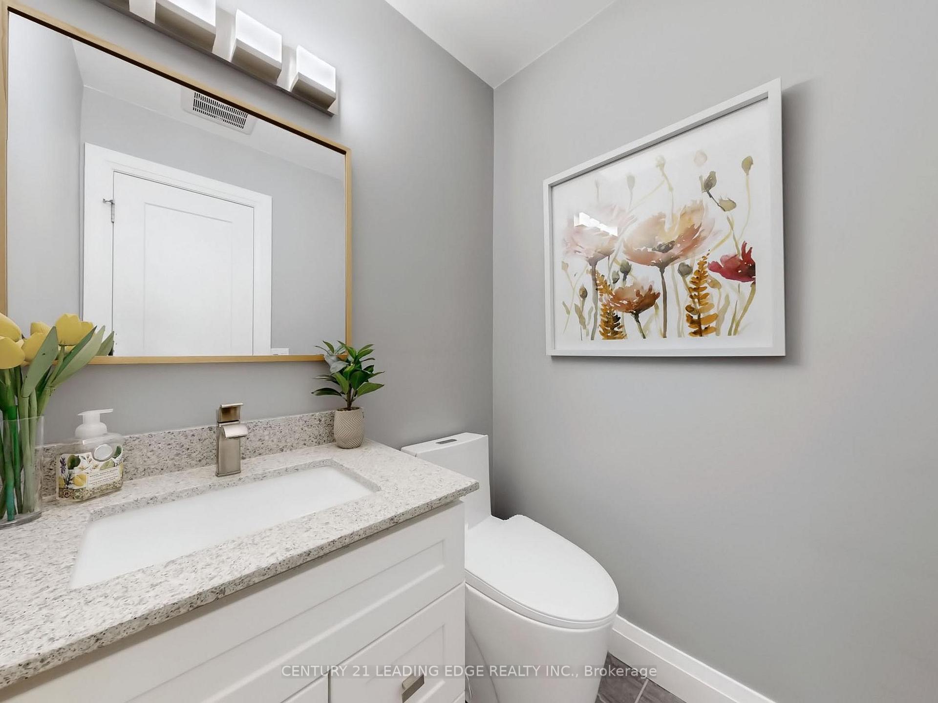 Photo 17 of 2 Madsen Crescent, Markham, Markville — HOMEH