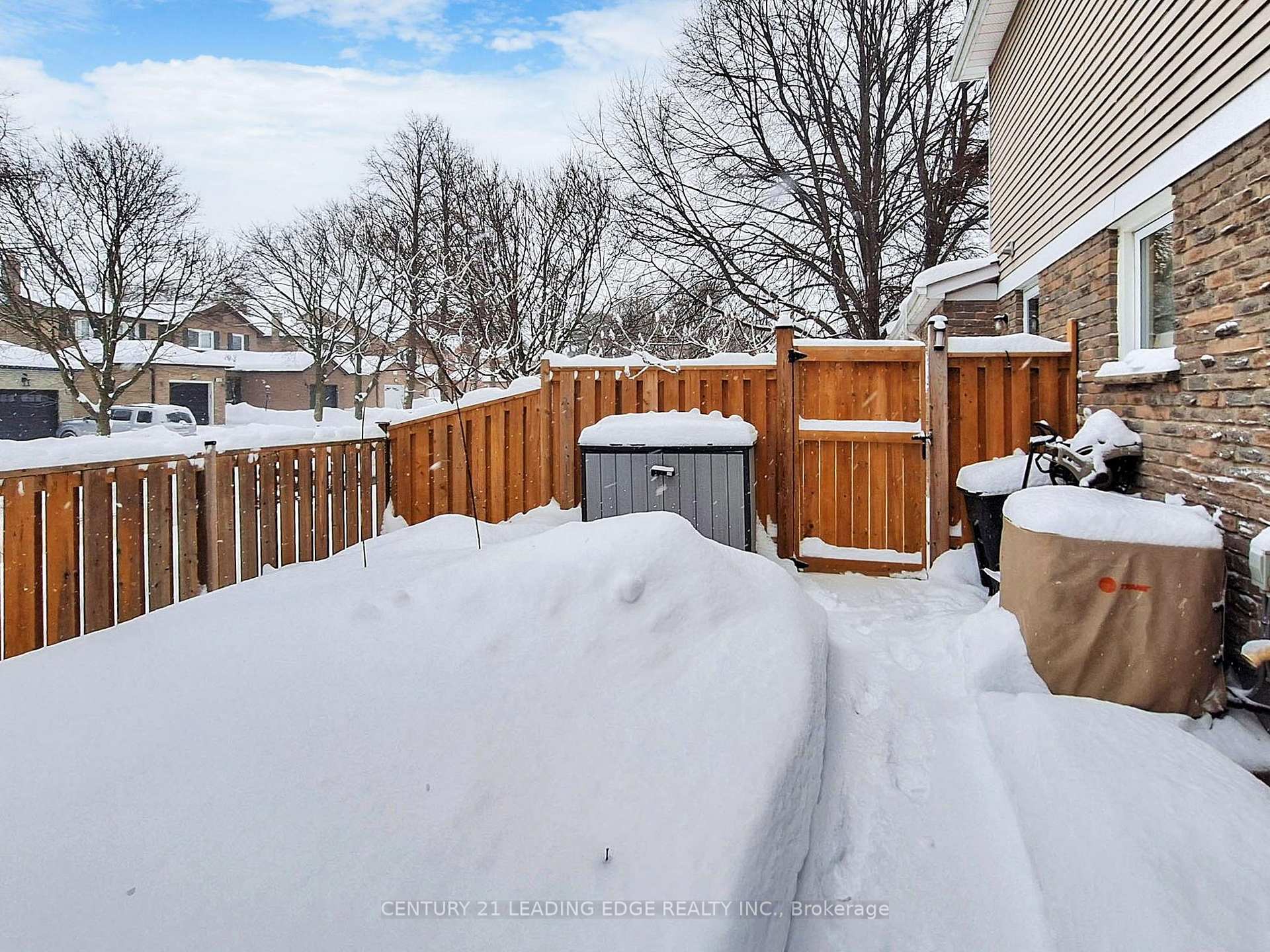 Photo 37 of 2 Madsen Crescent, Markham, Markville — HOMEH