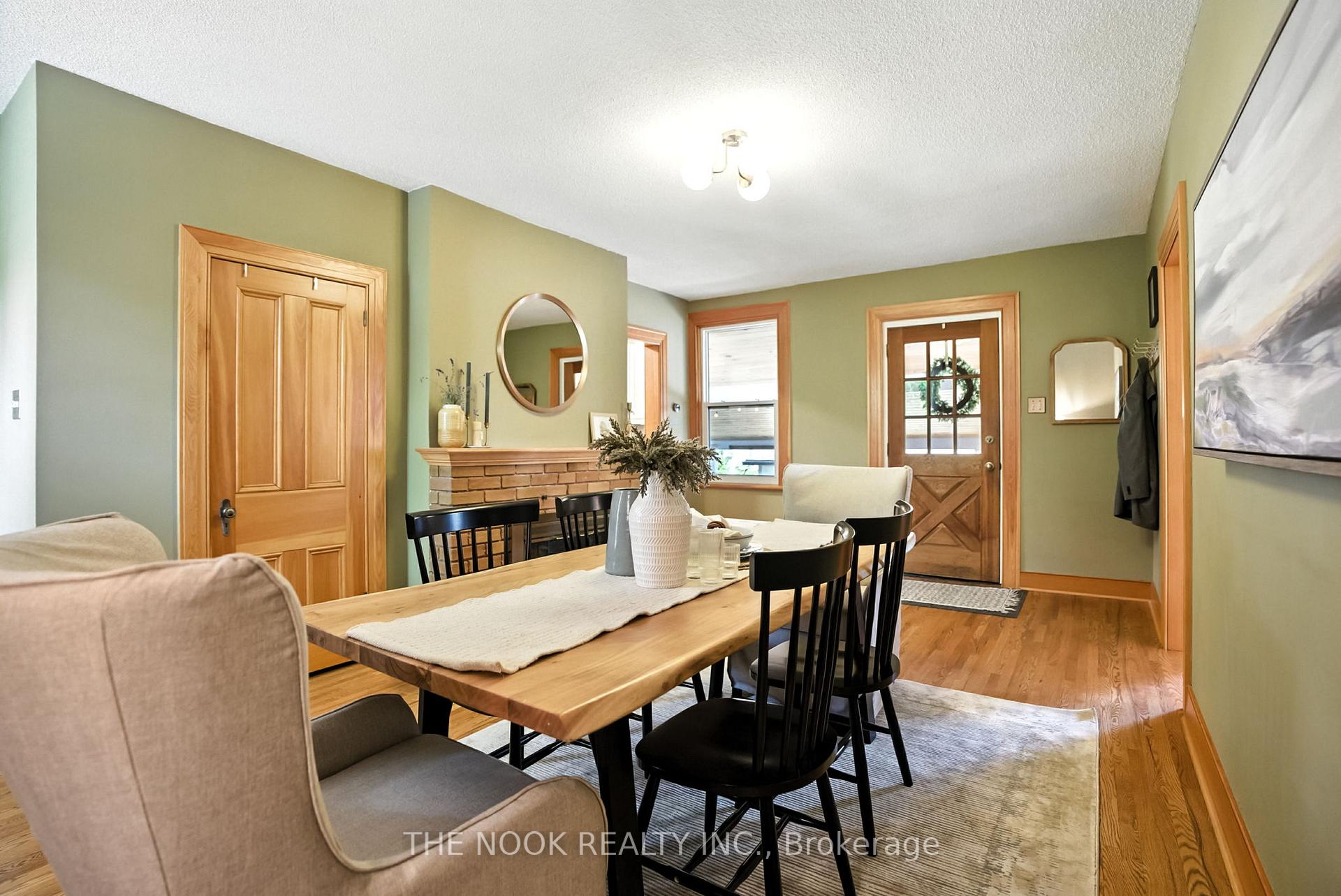 Photo 35 of 1009 Centre Street S, Whitby, Downtown Whitby — HOMEH