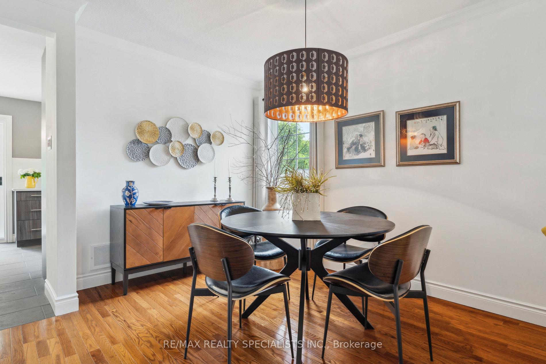 Photo 10 of 6 Brouwer Crescent, Wasaga Beach — HOMEH