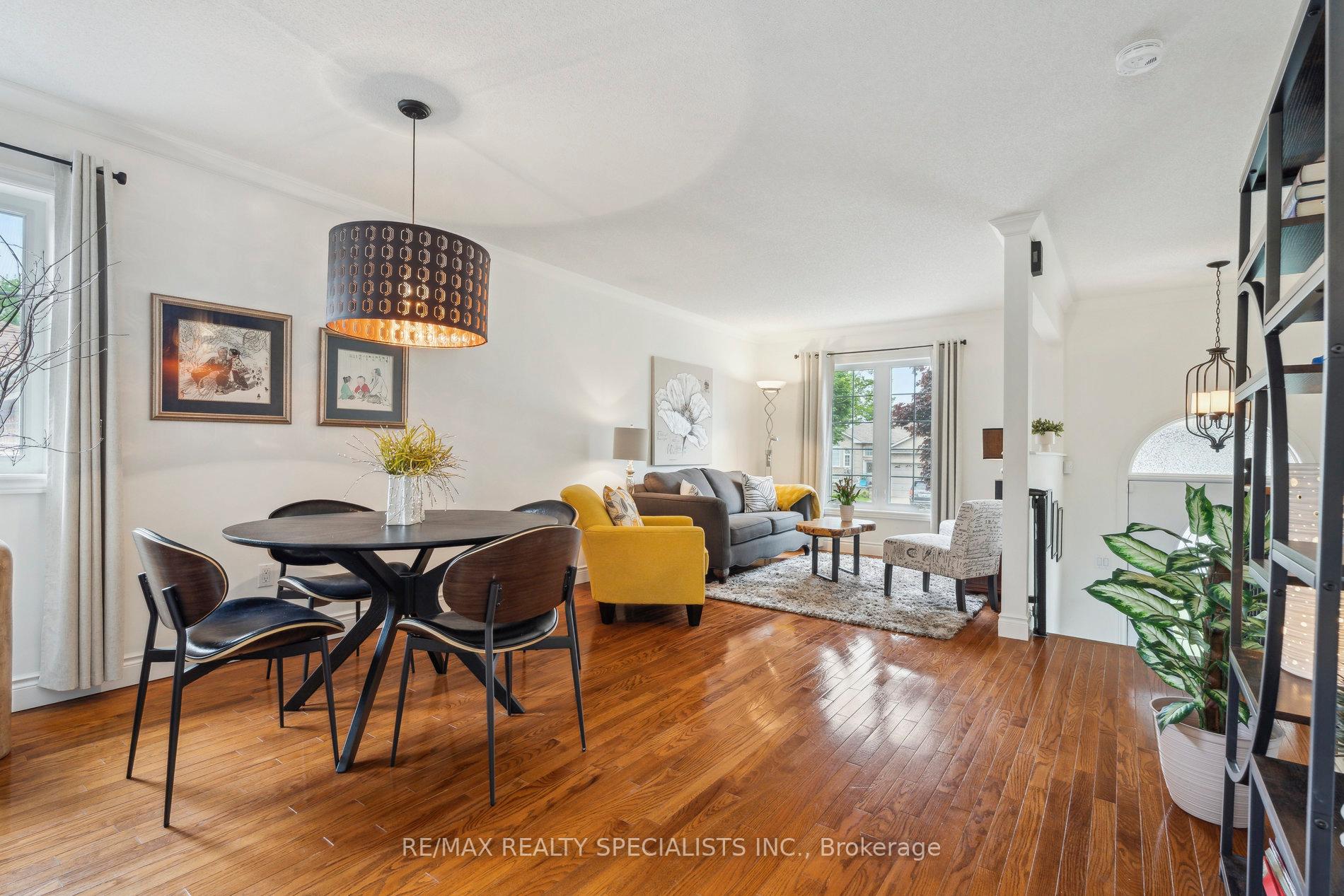 Photo 11 of 6 Brouwer Crescent, Wasaga Beach — HOMEH