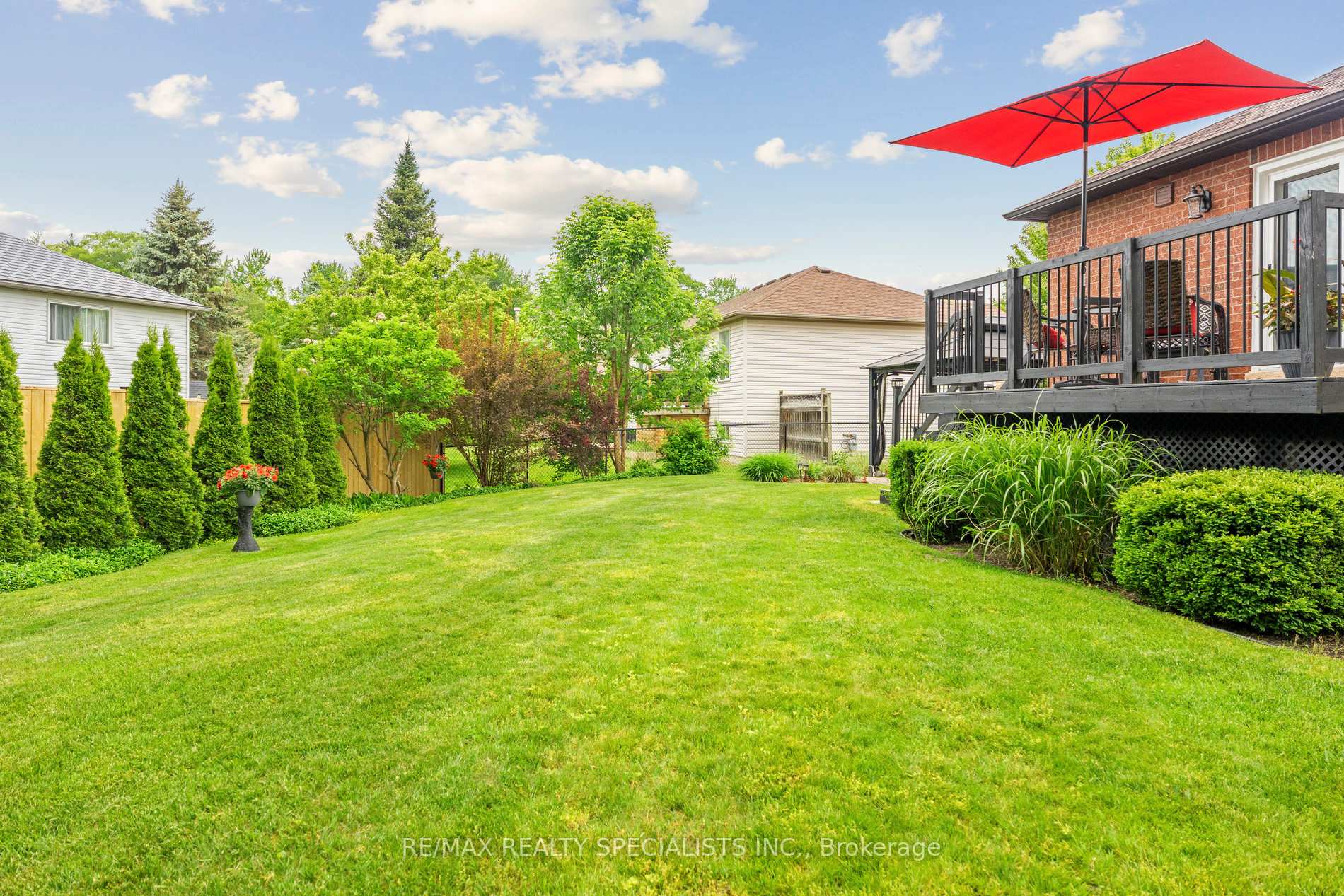 Photo 44 of 6 Brouwer Crescent, Wasaga Beach — HOMEH