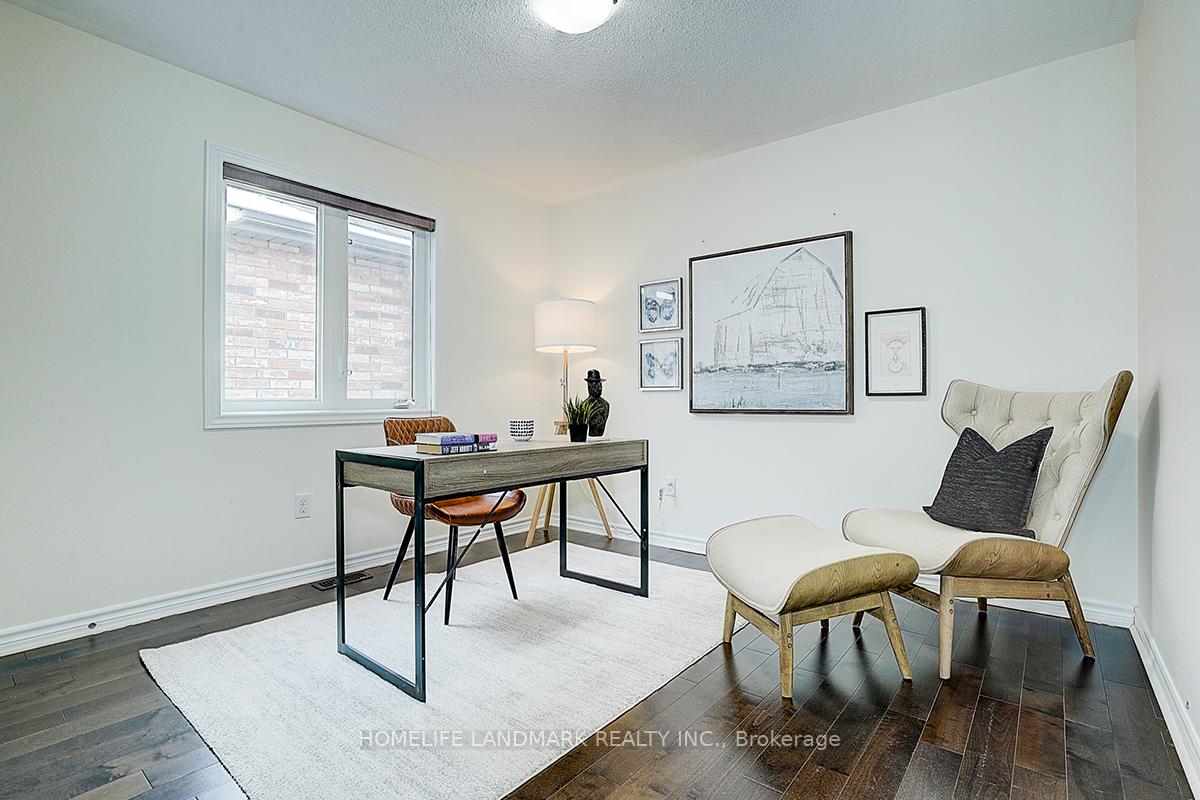 Photo 4 of 37 Stoots Street, Markham, Wismer — HOMEH