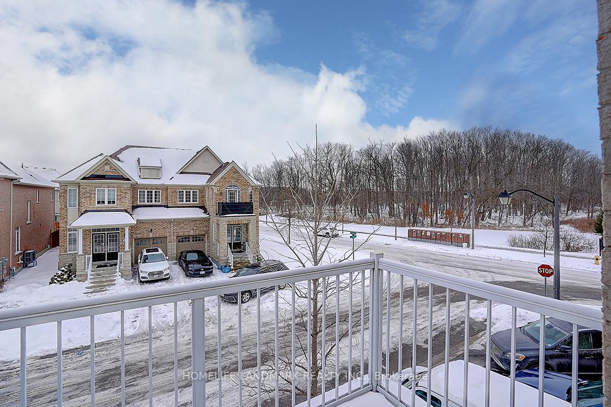 Photo 12 of 37 Stoots Street, Markham, Wismer — HOMEH