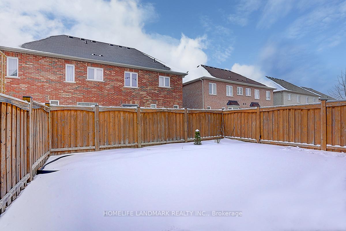 Photo 18 of 37 Stoots Street, Markham, Wismer — HOMEH