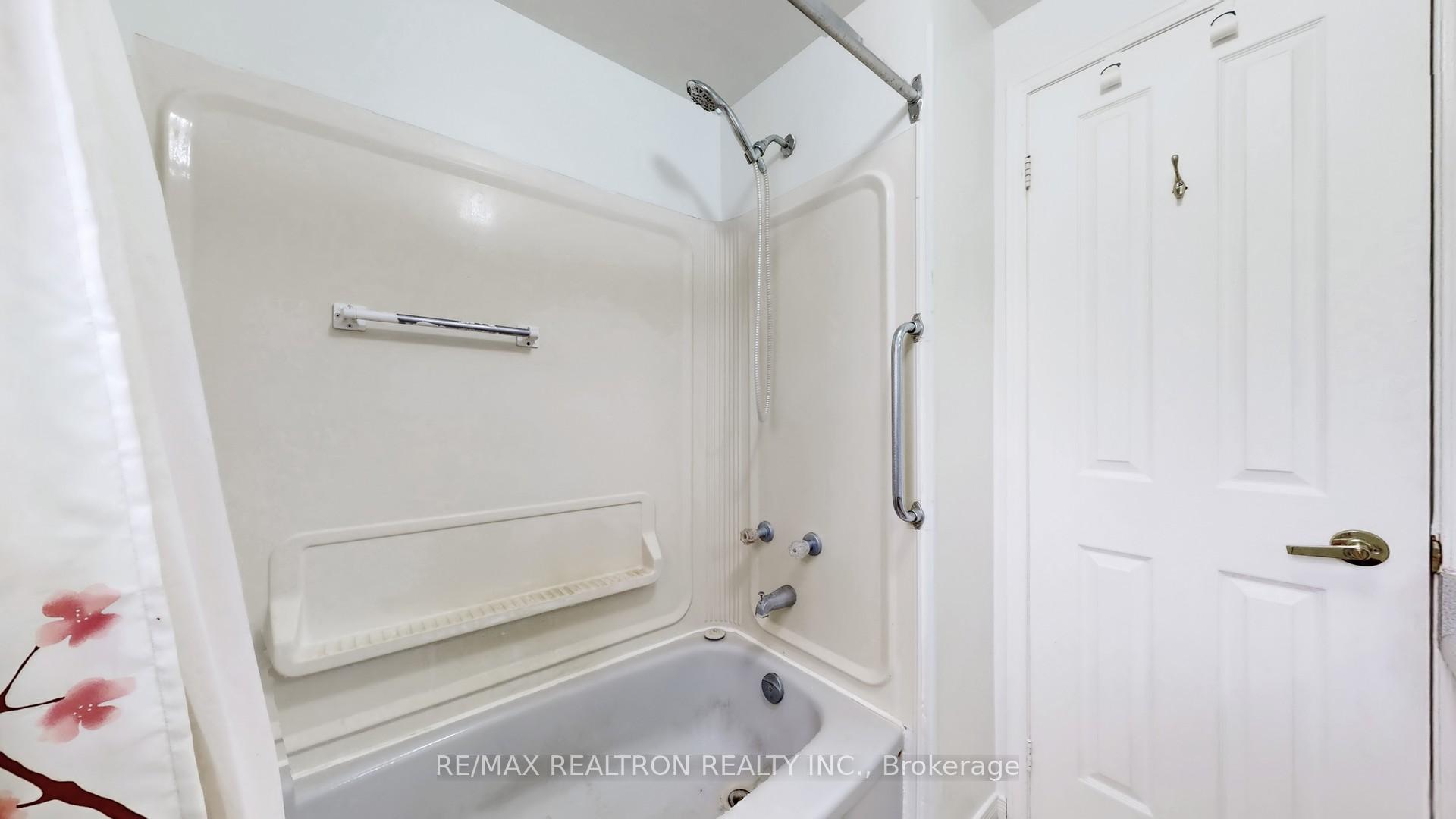 Photo 27 of 71 Geddes Crescent, Barrie, Northwest — HOMEH