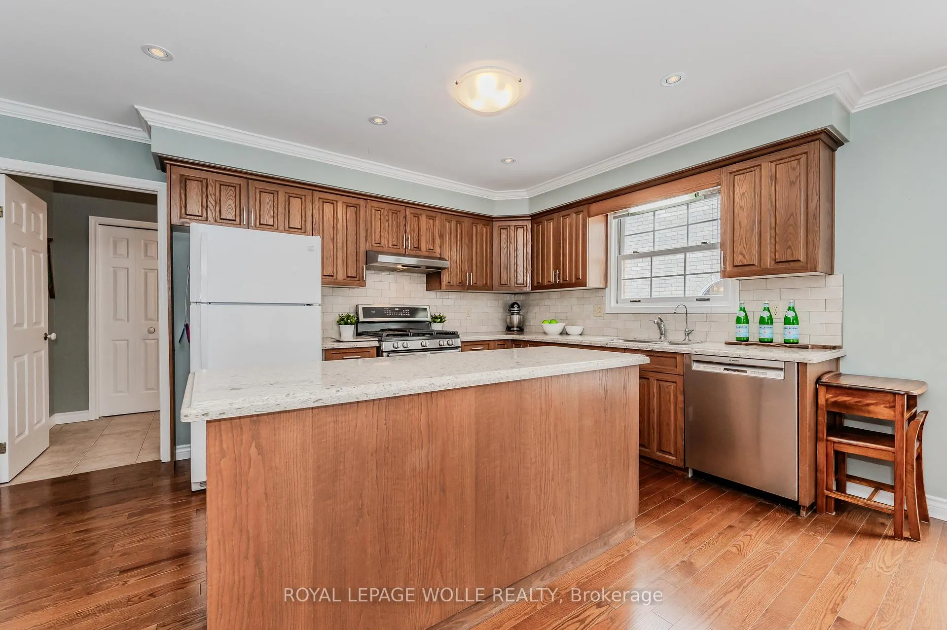 Photo 11 of 239 Cheltonwood Crescent, Waterloo — HOMEH
