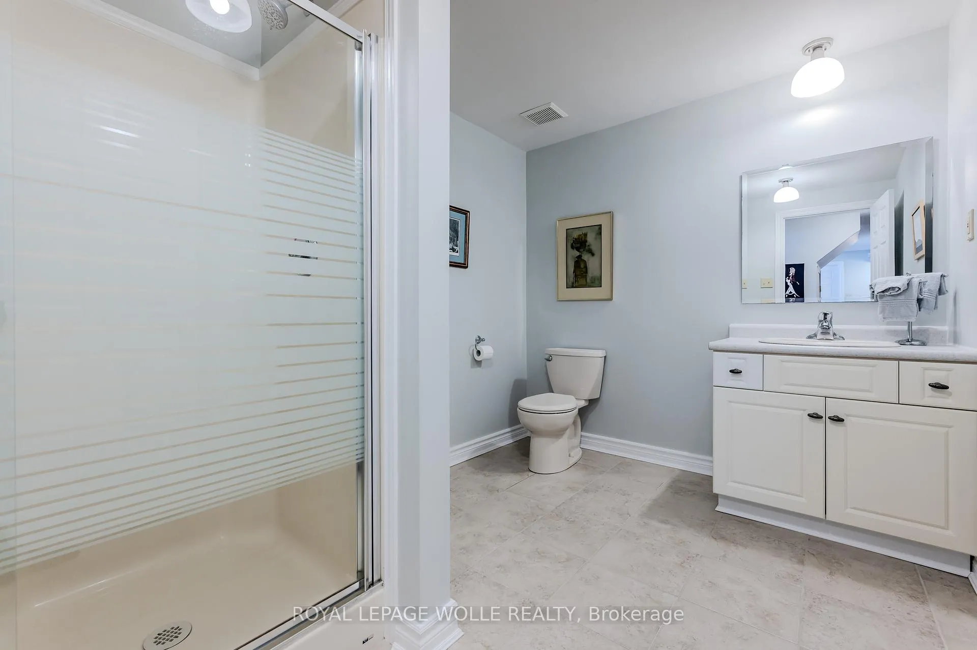 Photo 31 of 239 Cheltonwood Crescent, Waterloo — HOMEH