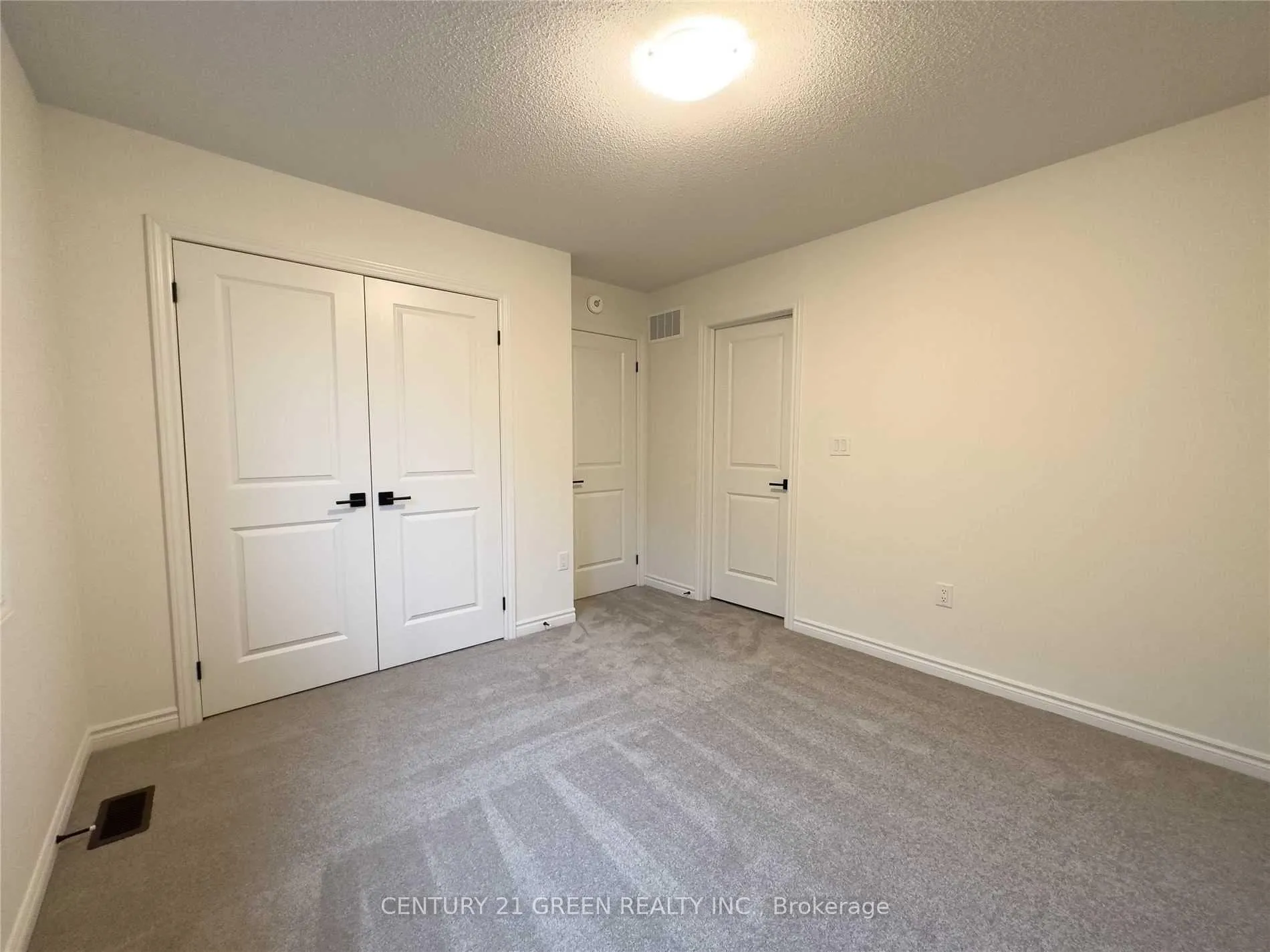 Photo 17 of 424 Coronation Road, Whitby, Rural Whitby — HOMEH