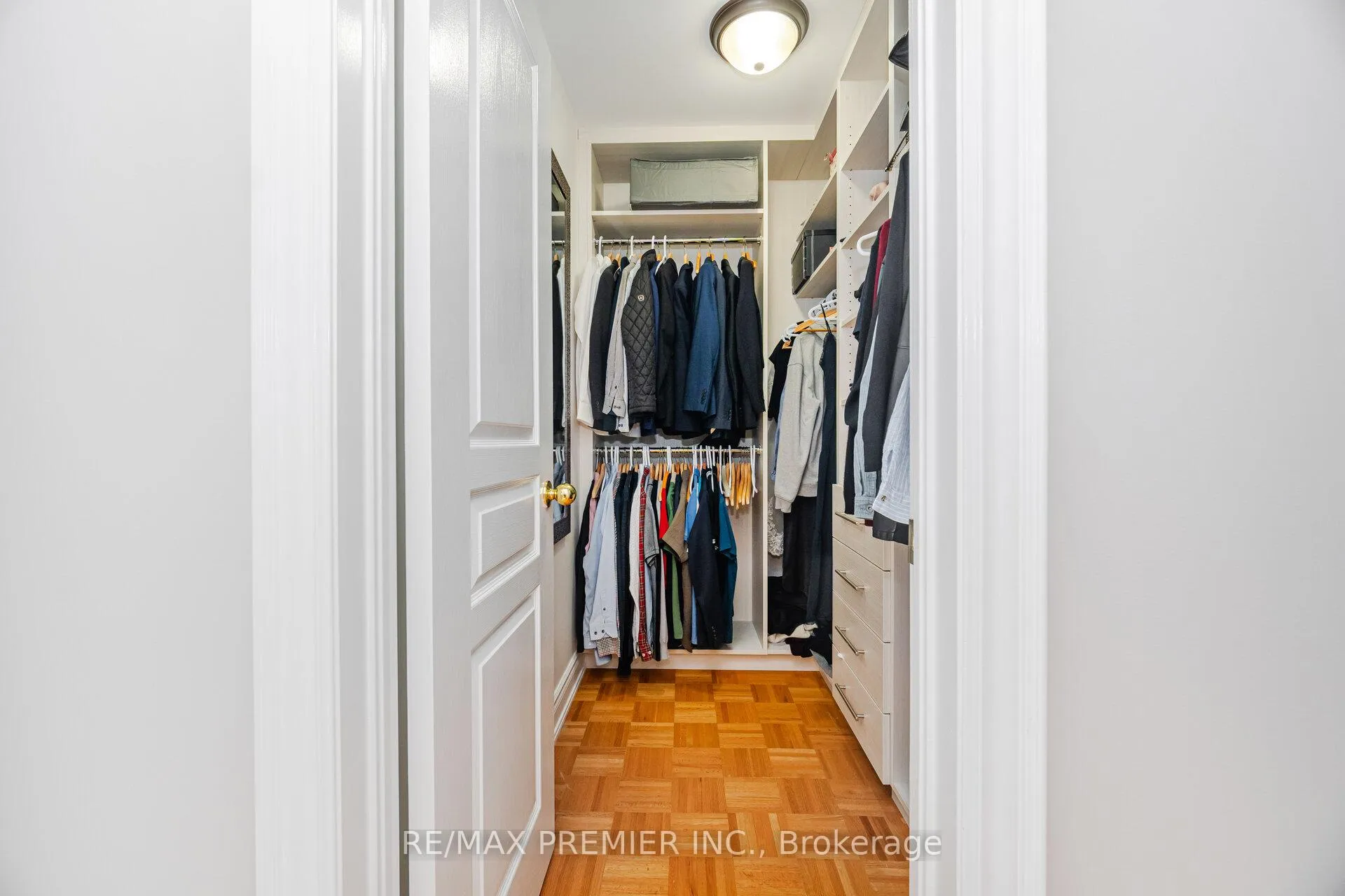 Photo 20 of 27 Lucerne Drive, Vaughan, Vellore Village — HOMEH