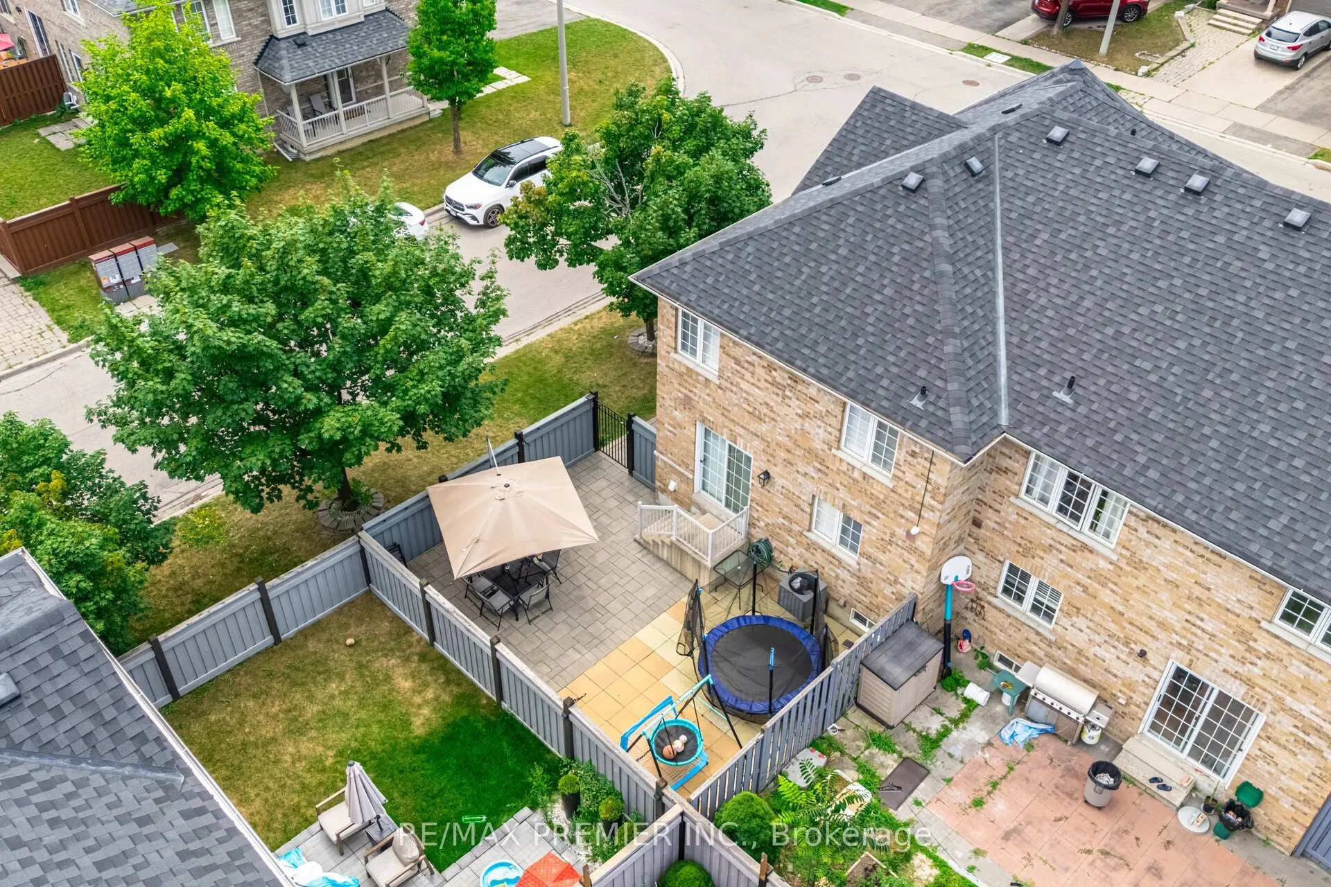 Photo 35 of 27 Lucerne Drive, Vaughan, Vellore Village — HOMEH