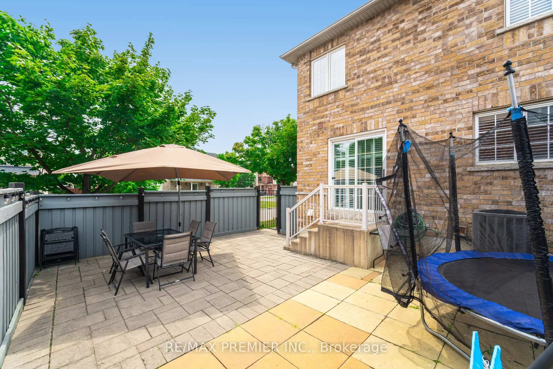 Photo 37 of 27 Lucerne Drive, Vaughan, Vellore Village — HOMEH